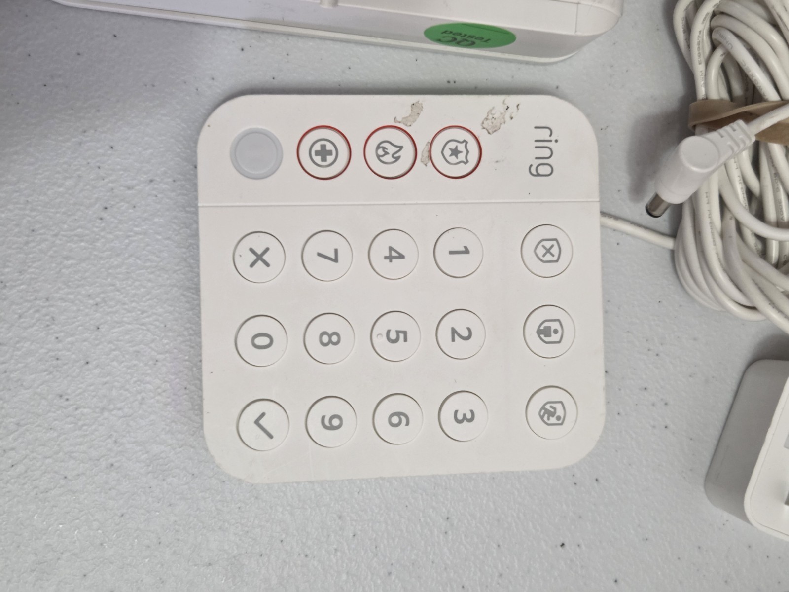 Ring Alarm Base Station 4HB1U9-0EN0 And Keypad 5AT2S7