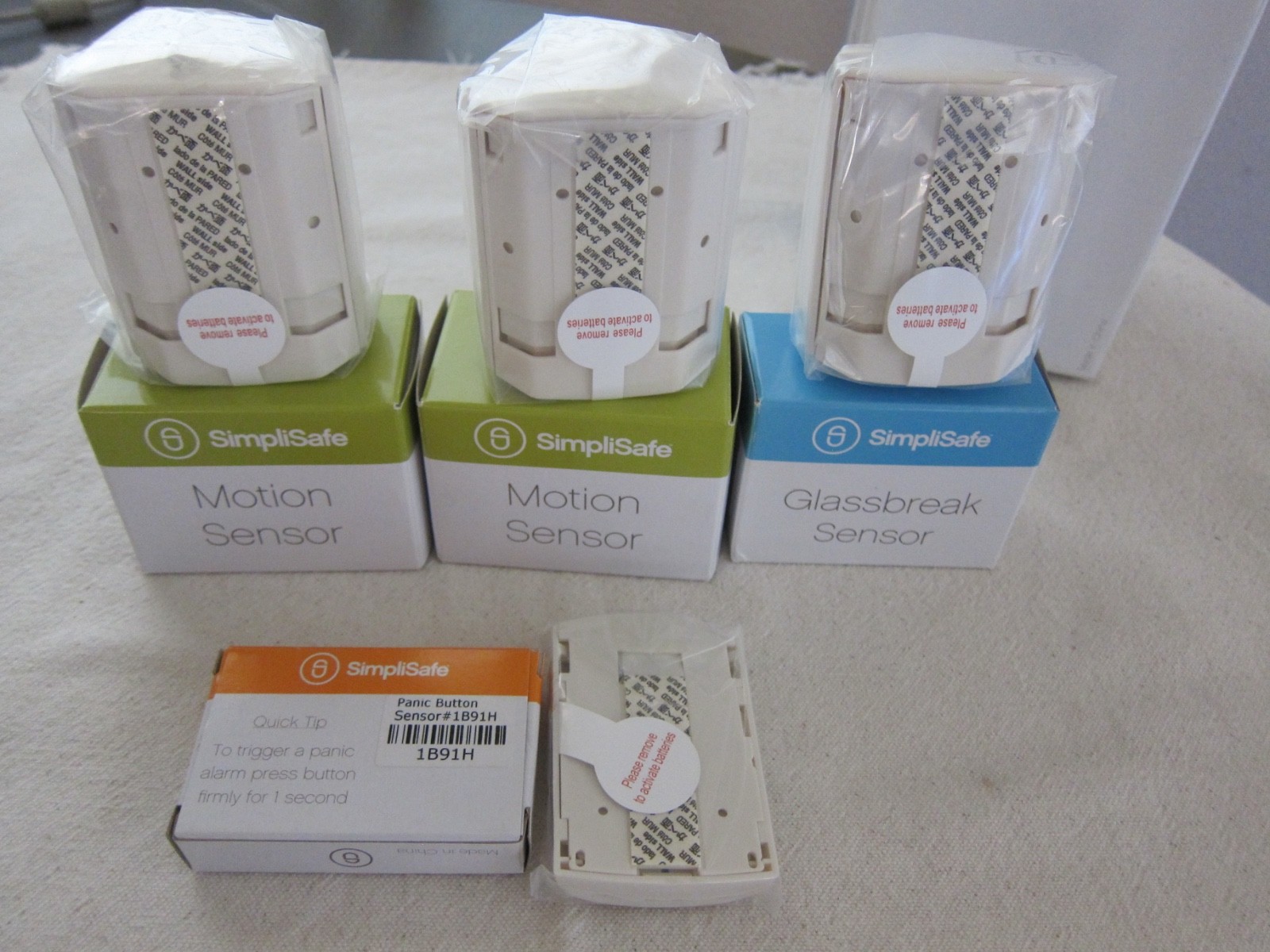SimpliSafe Home Security System – 1st Generation – 7 Piece Bundle NEW