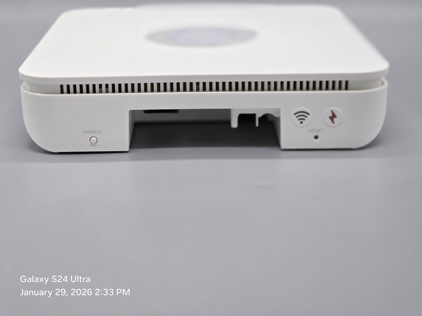 Ring Alarm Base Station US White 4HB1U9-0EN0 With Key Pad- tested