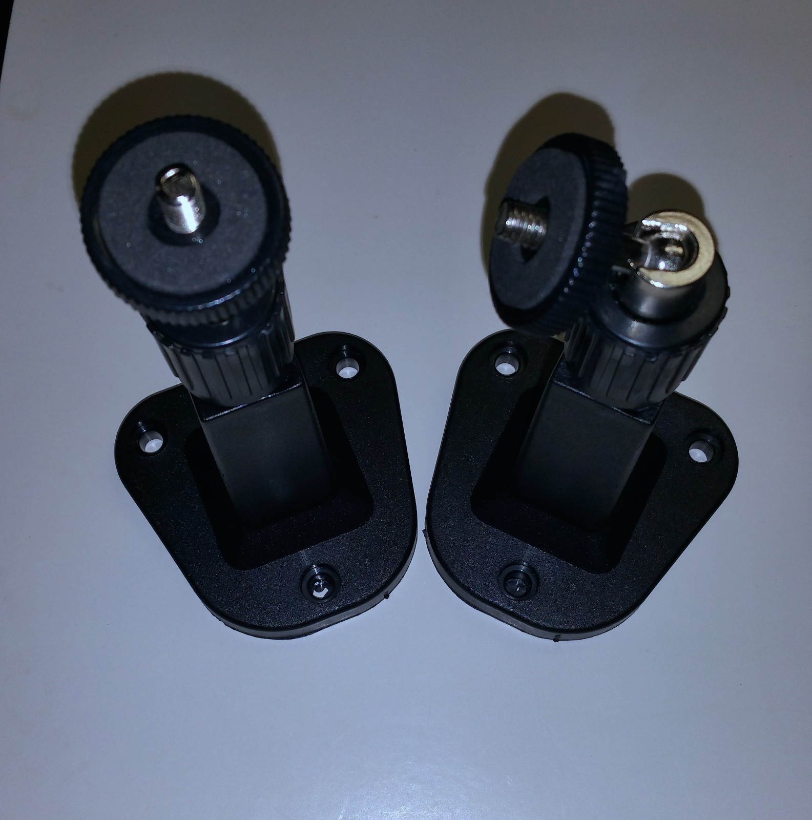 Lot of 2 Generic Uniden Security Camera Mount Stand All Uniden Cameras GC45 etc
