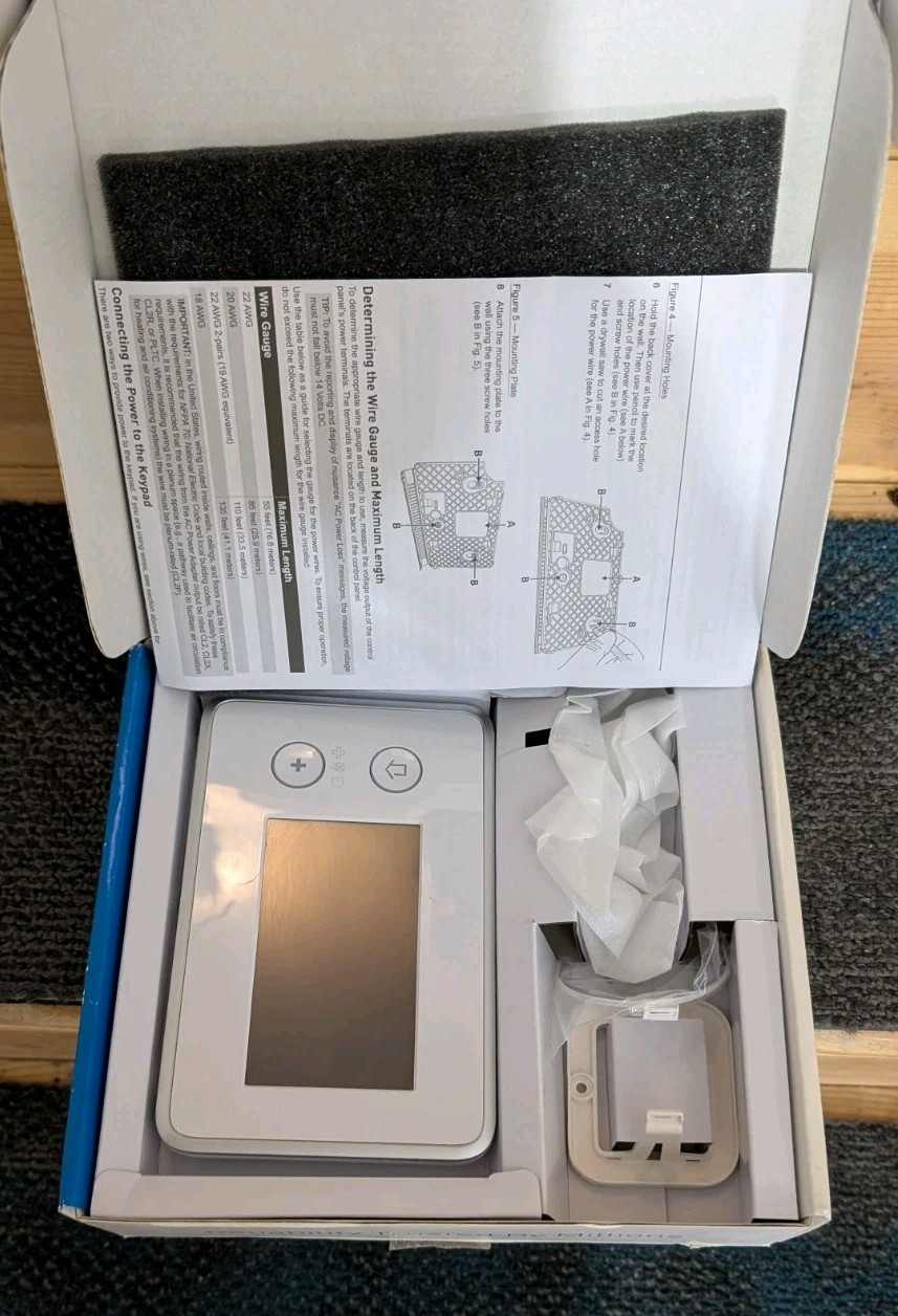 2GIG TS2 Wireless Touchscreen Keypad