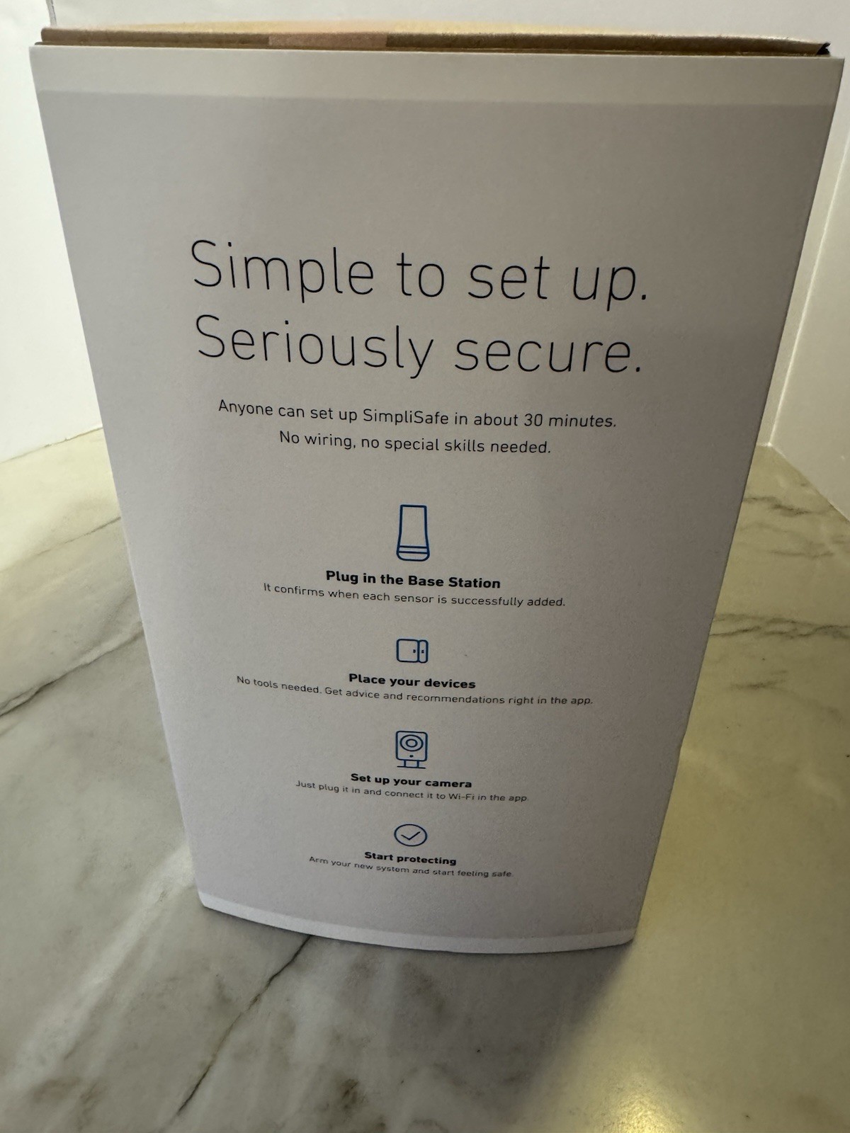 SimpliSafe 9 Piece Wireless Home Security System w/ HD Camera SS3-AMZ-3 New