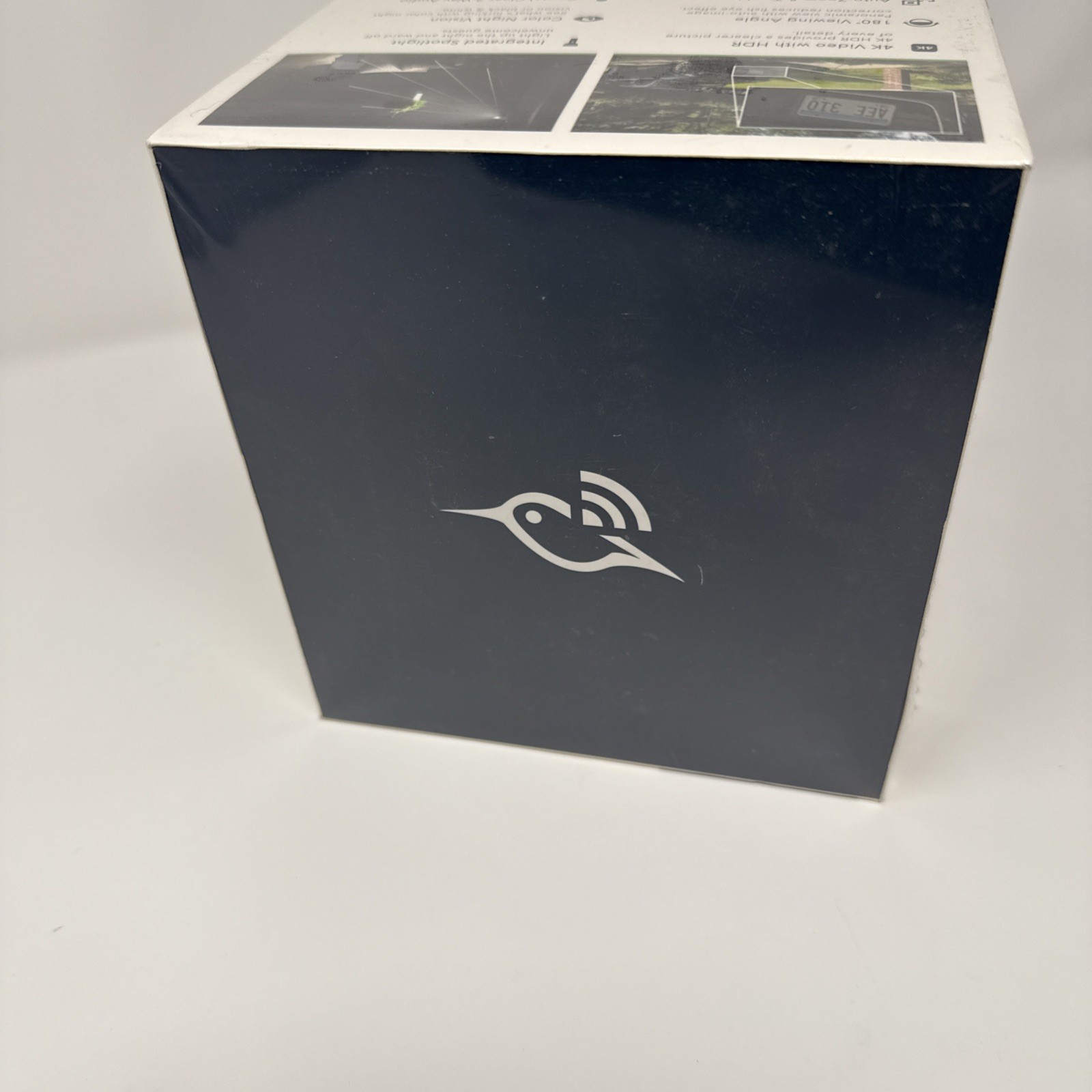Arlo Ultra VMS5140 4K UHD Security System Camera (VMC5040) & Smarthub (VMB5000)