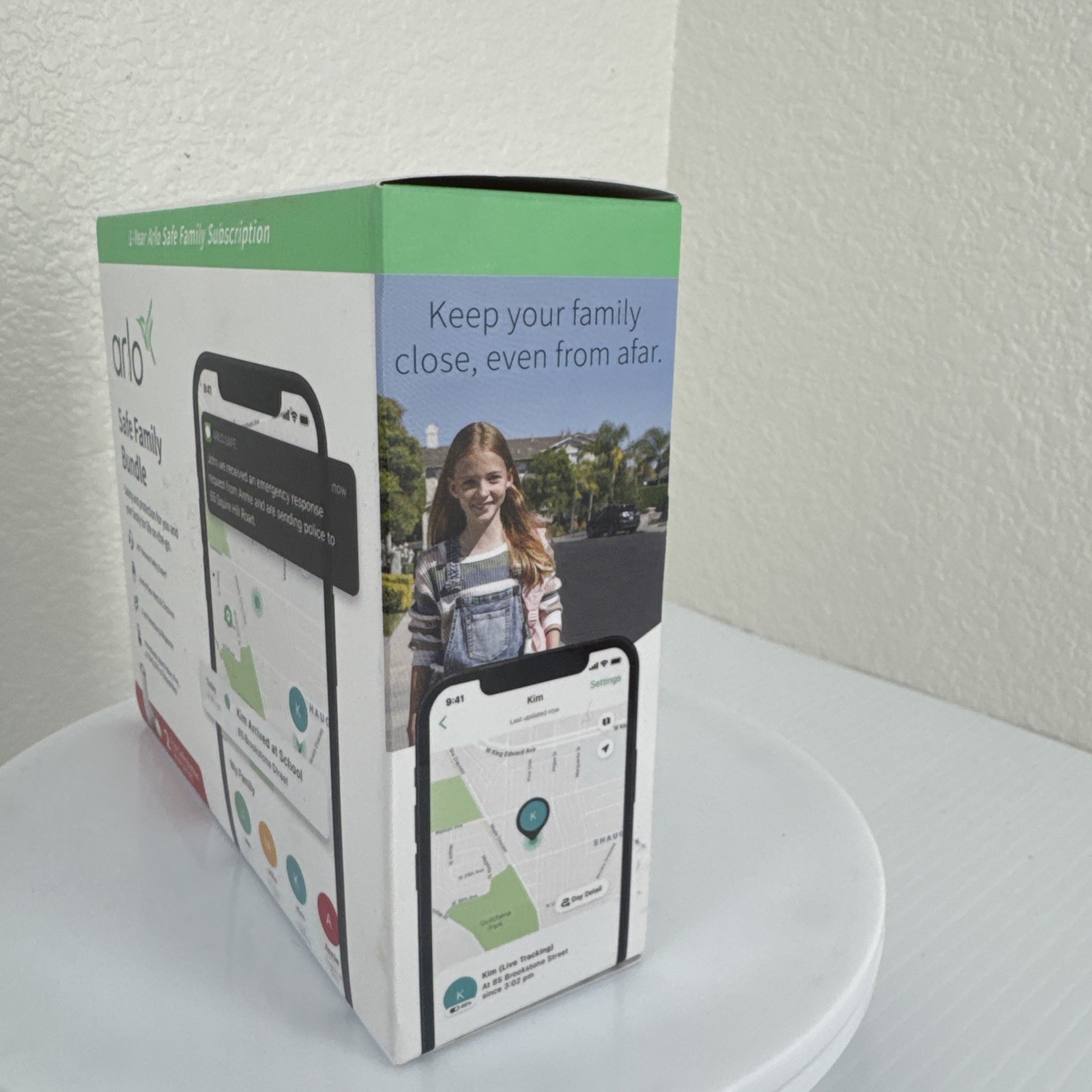 Arlo Safe Family Bundle 1 Year Safe Family Plan and 2 Safe Button Accessories