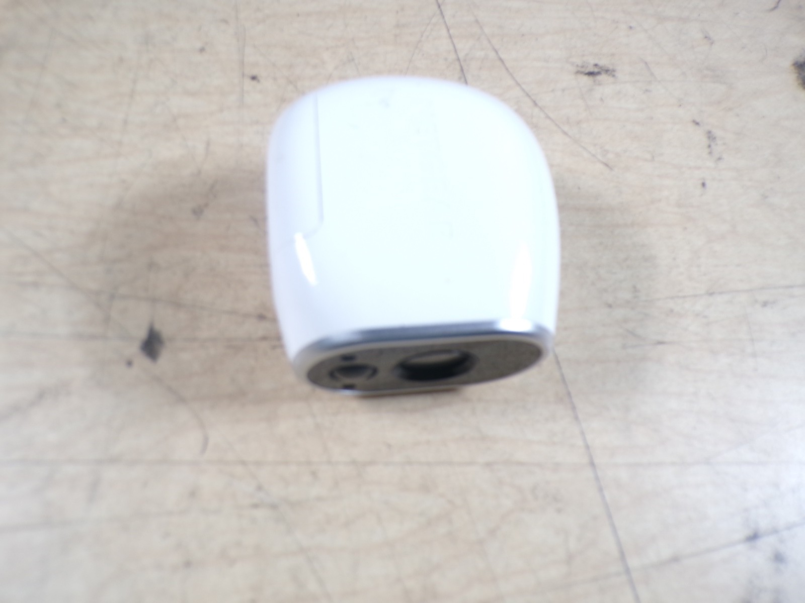 X2 ARLO NETGEAR ARLO GO VML4030-100PAS CAMERA **NO BATTERY