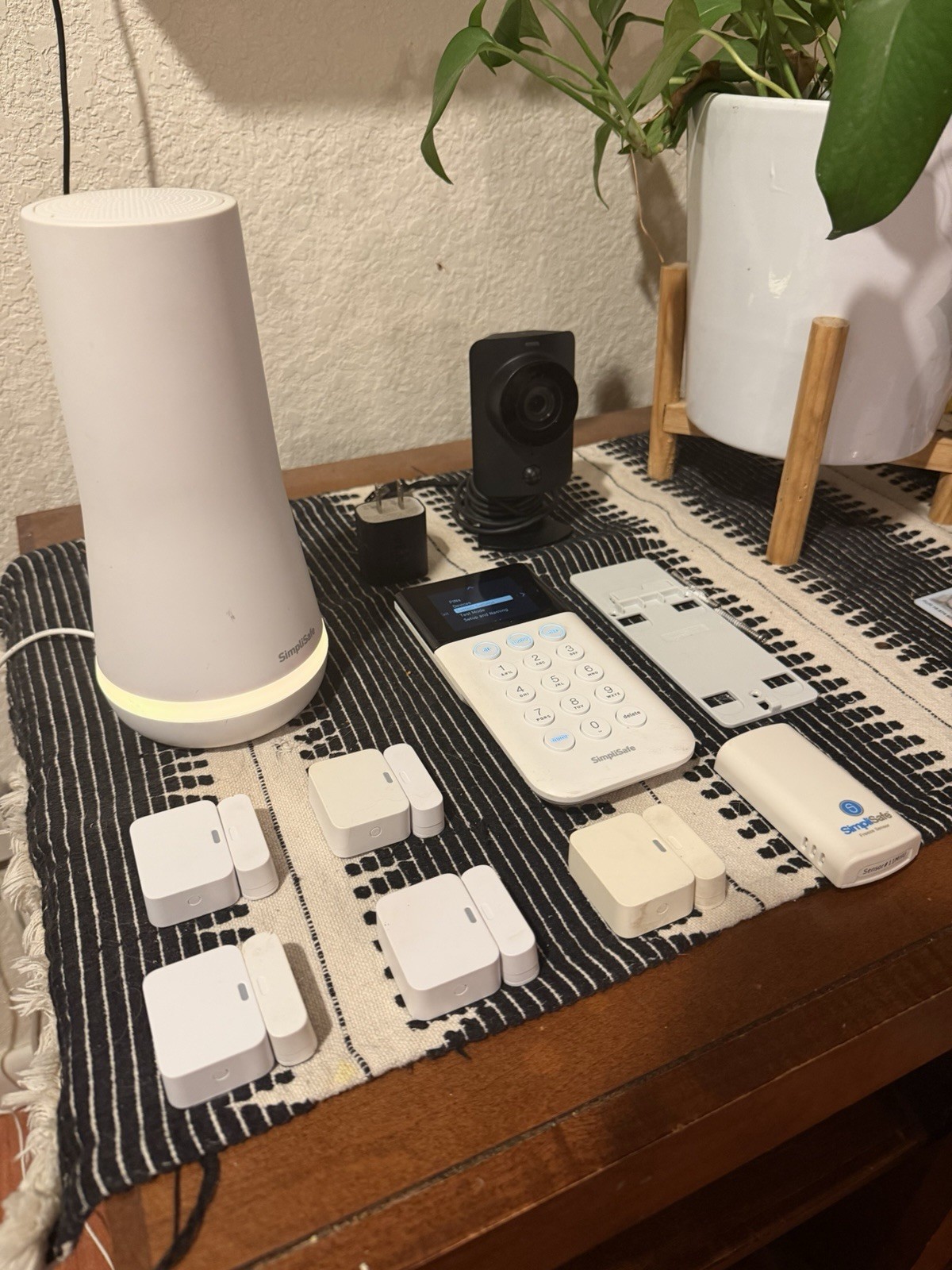 SimpliSafe Security System – Works With Google Home & Alexa – Good Condition LOT