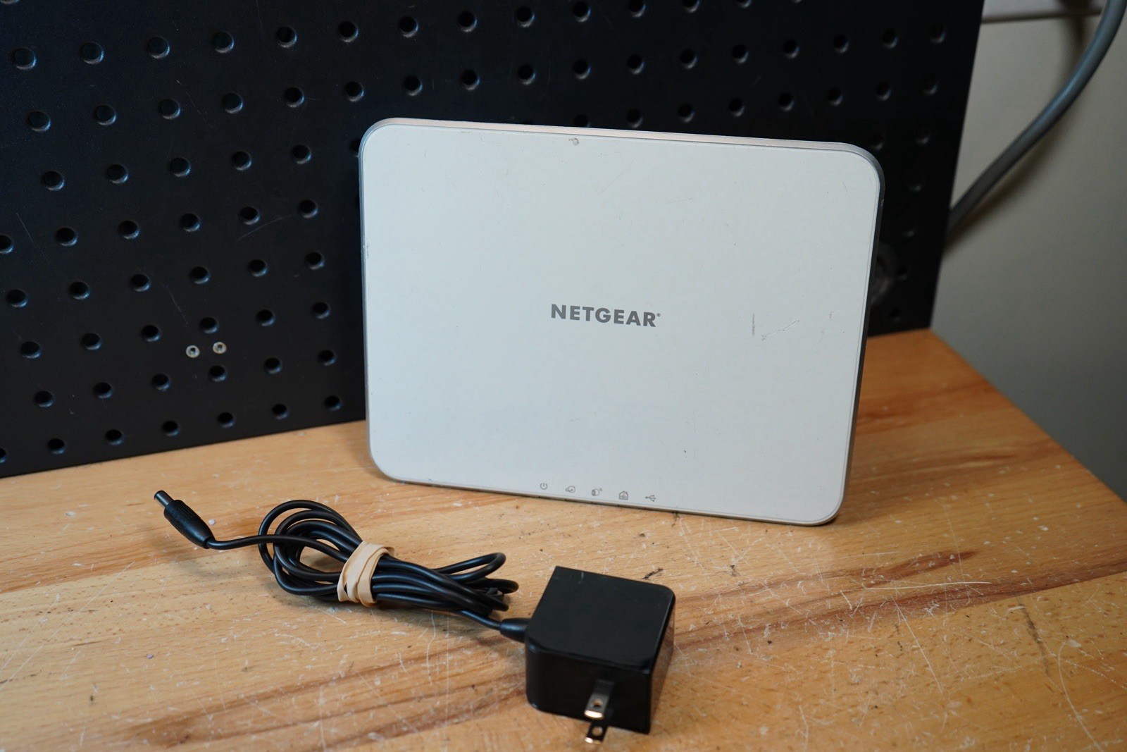 (S) NETGEAR VMB3000 Arlo Security Base Station Wireless Wi-Fi Hub
