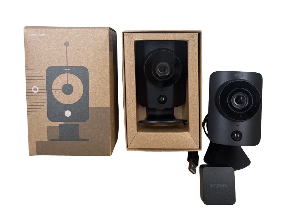 2 x SimpliSafe SimpliCam SSCM2 1080p Indoor Wi-Fi Security Cameras – One Cord