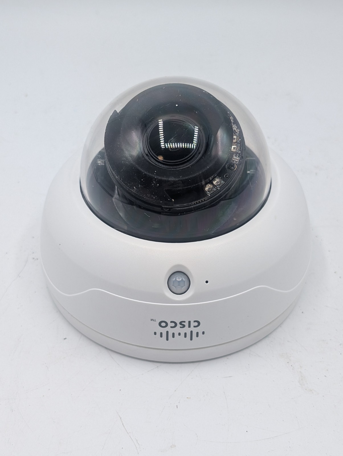 Cisco CIVS-IPC-8020 Network IP Dome Surveillance Camera