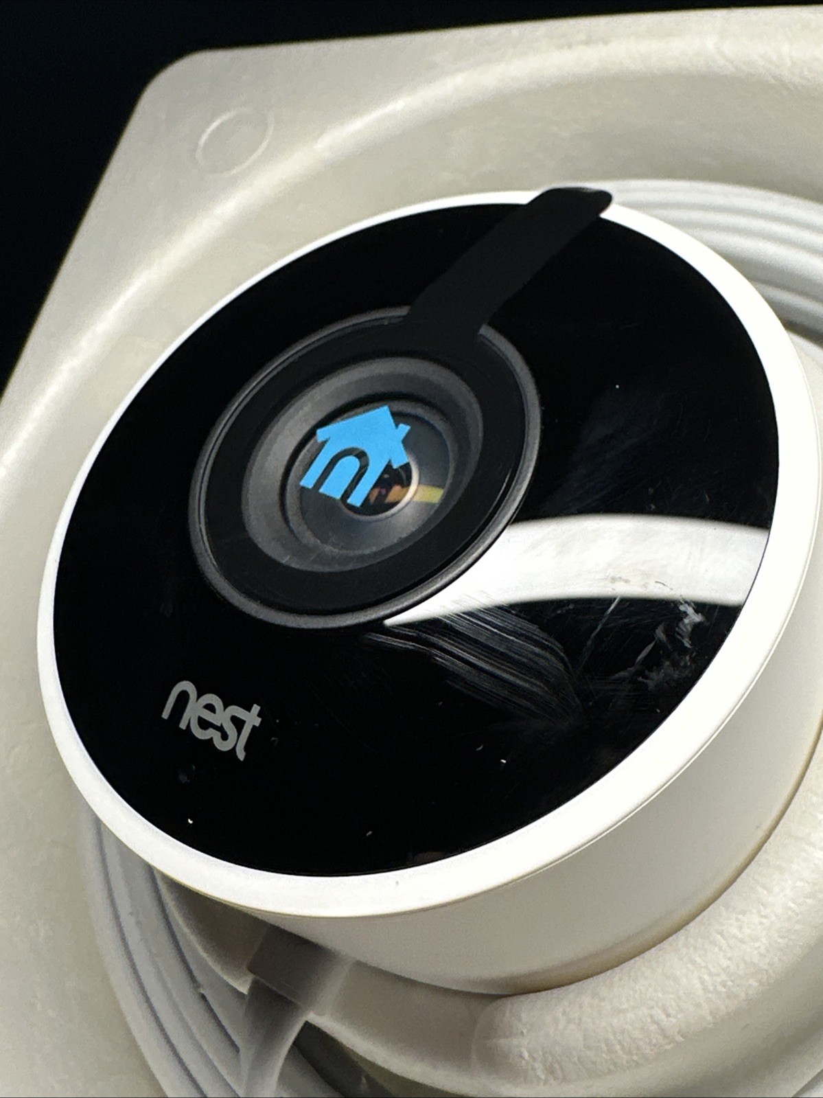 Google Nest Cam NC2400ES Outdoor Security Camera 1st Gen 2-Pack 1080p HD Wired