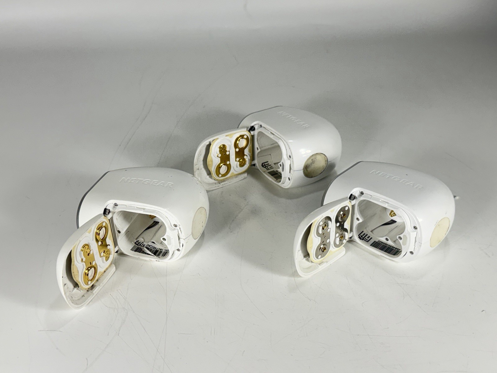 3x Netgear Arlo VMC3030 Indoor/Outdoor Add-On Security Camera – No Batteries