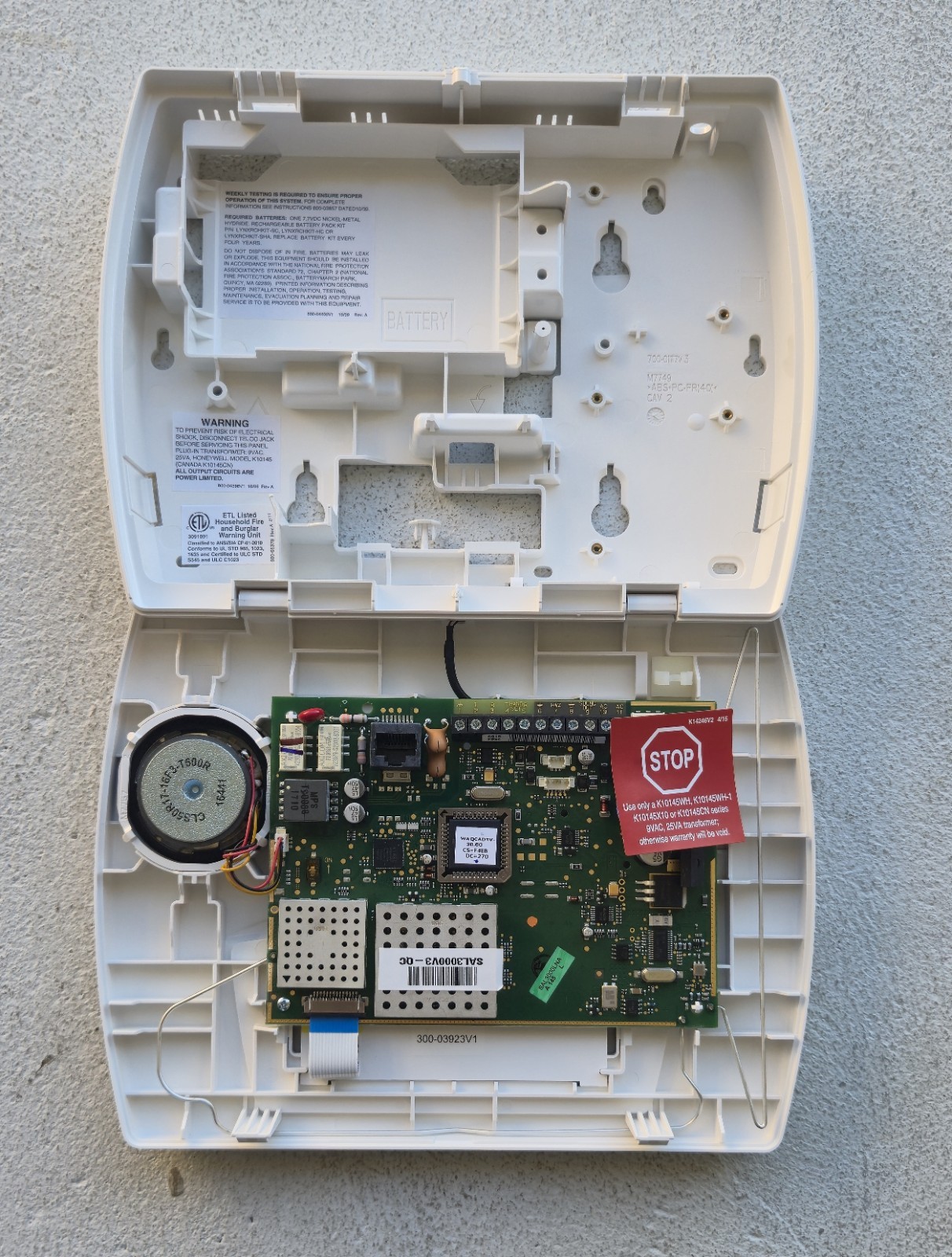 Honeywell Security Alarm LynxPlus2 No Box Battery and Transformer isNot Included