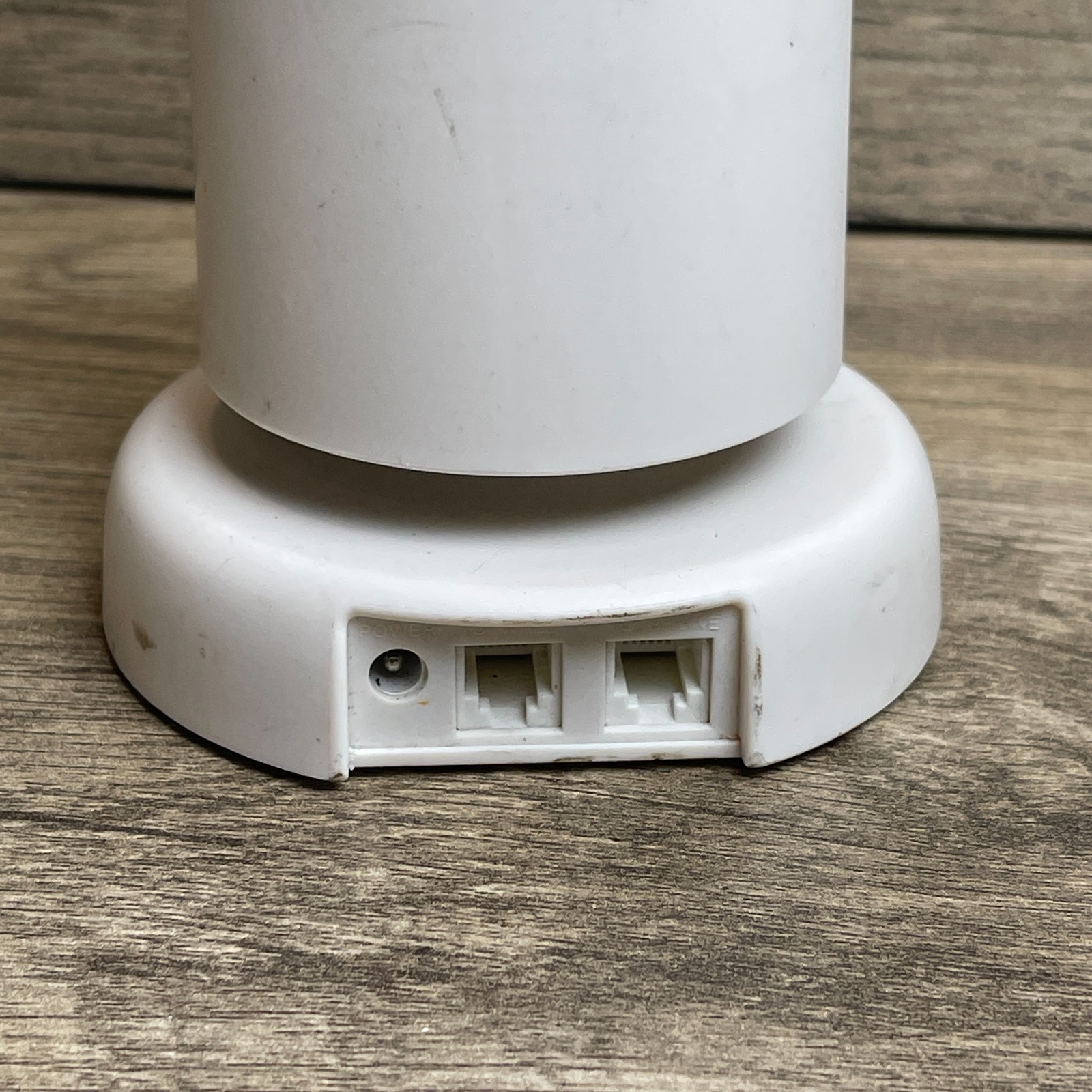 SimpliSafe BS2000 White Home Security System Wall Mounted Wireless Base Station