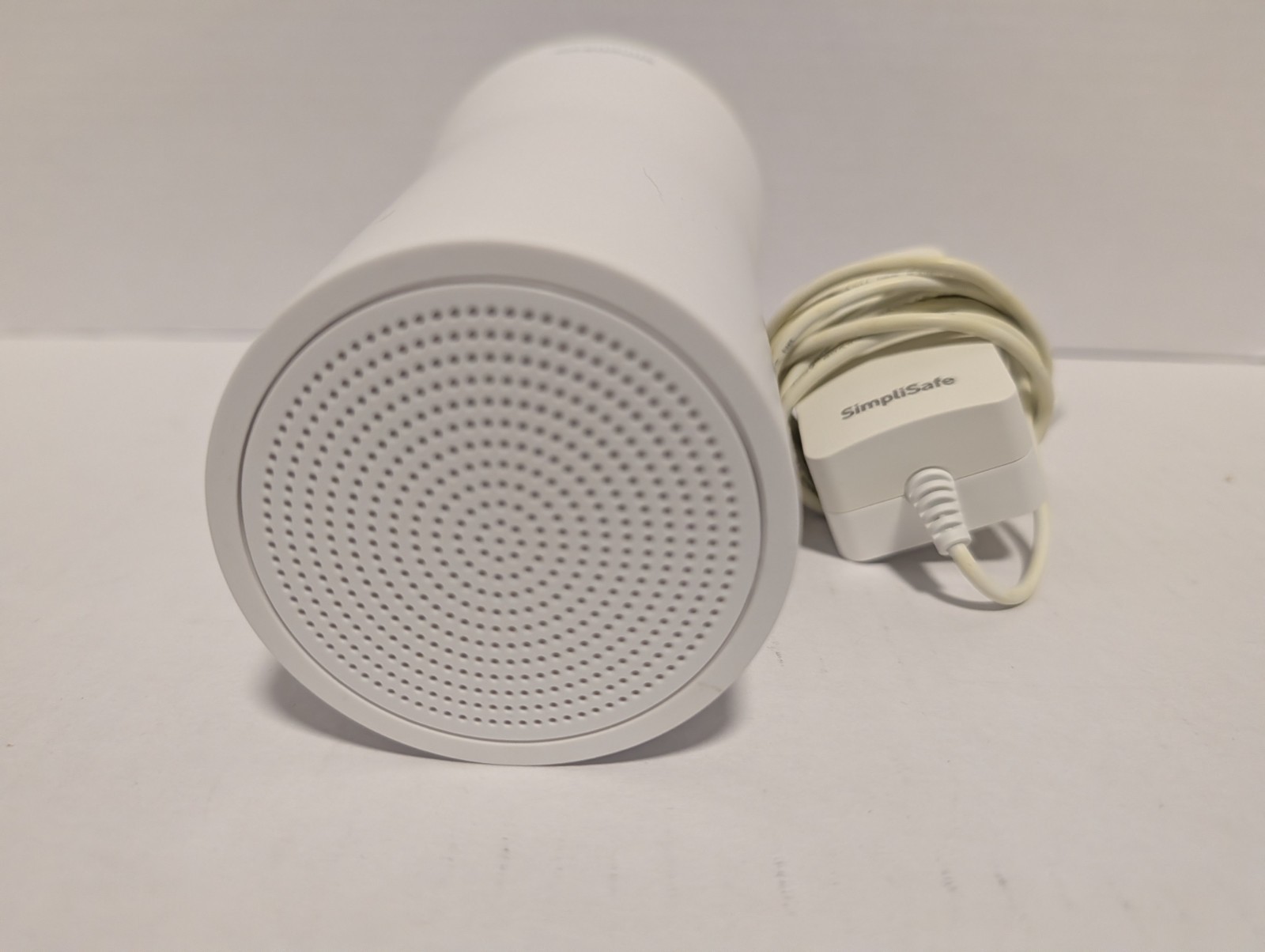 SimpliSafe SSBS3 Base Station Home Security System With Power Adapter