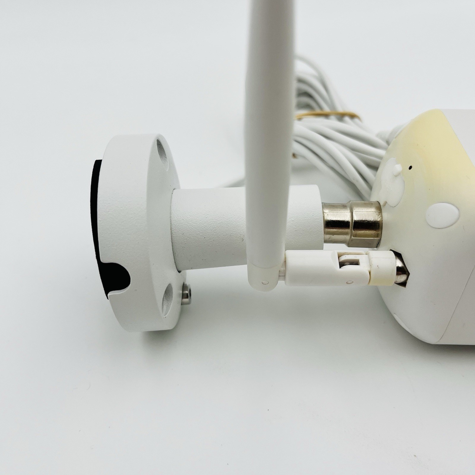 Geeni Hawk 3 Outdoor 1080p HD WiFi Smart Security Camera MDL GN-CW033-199 Tested