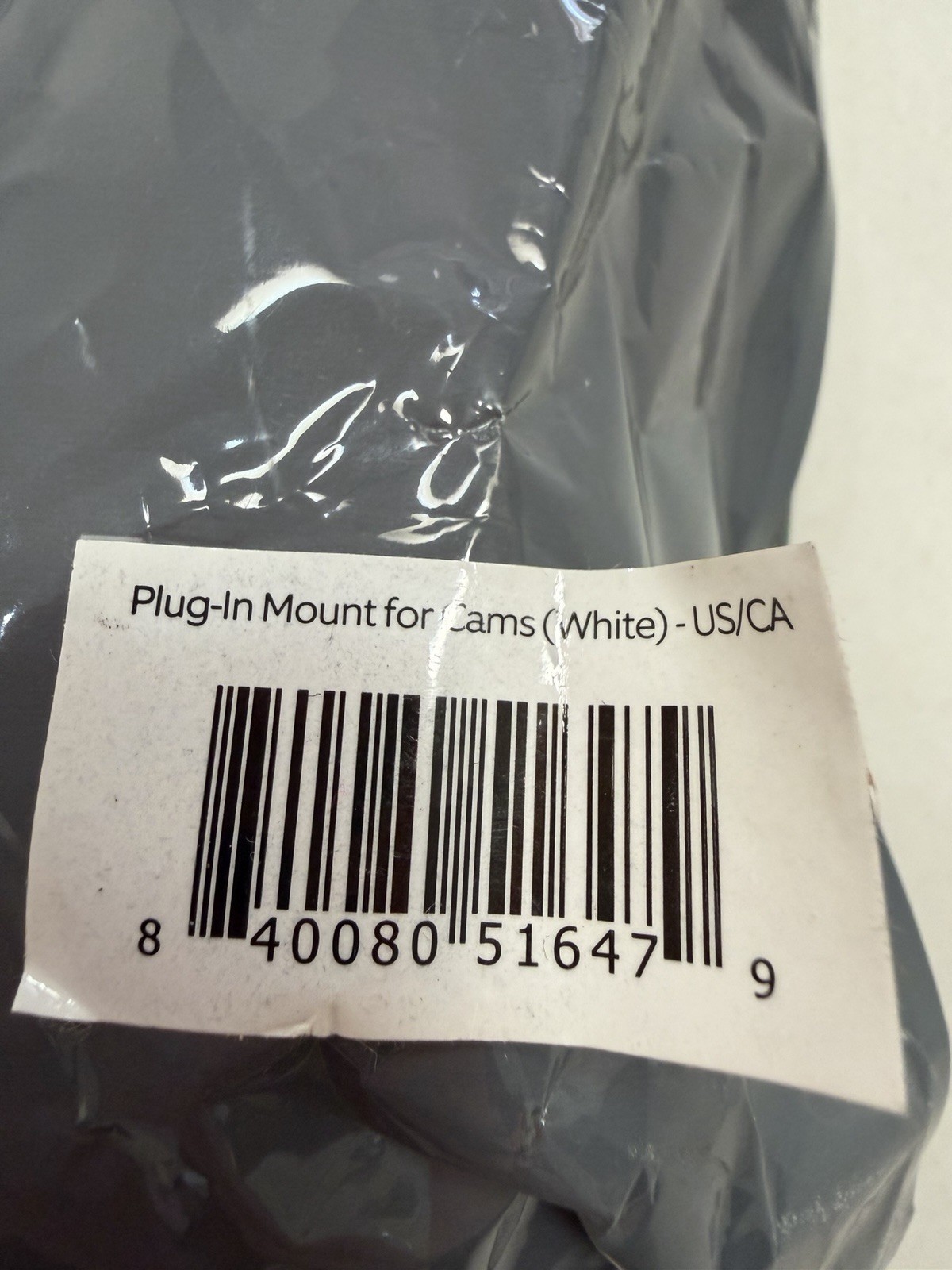 New Ring Plug-In Mount for Floodlight Cams – White