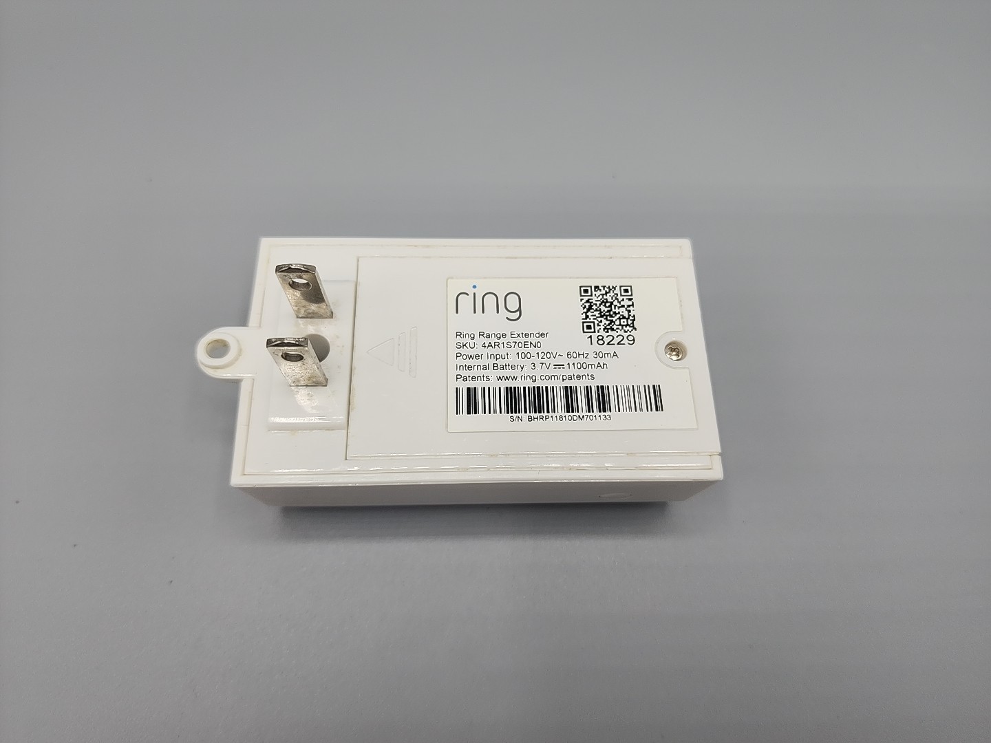 Ring Range Extender (2nd Gen) Model 4AR1S70EN0 – Tested & Working