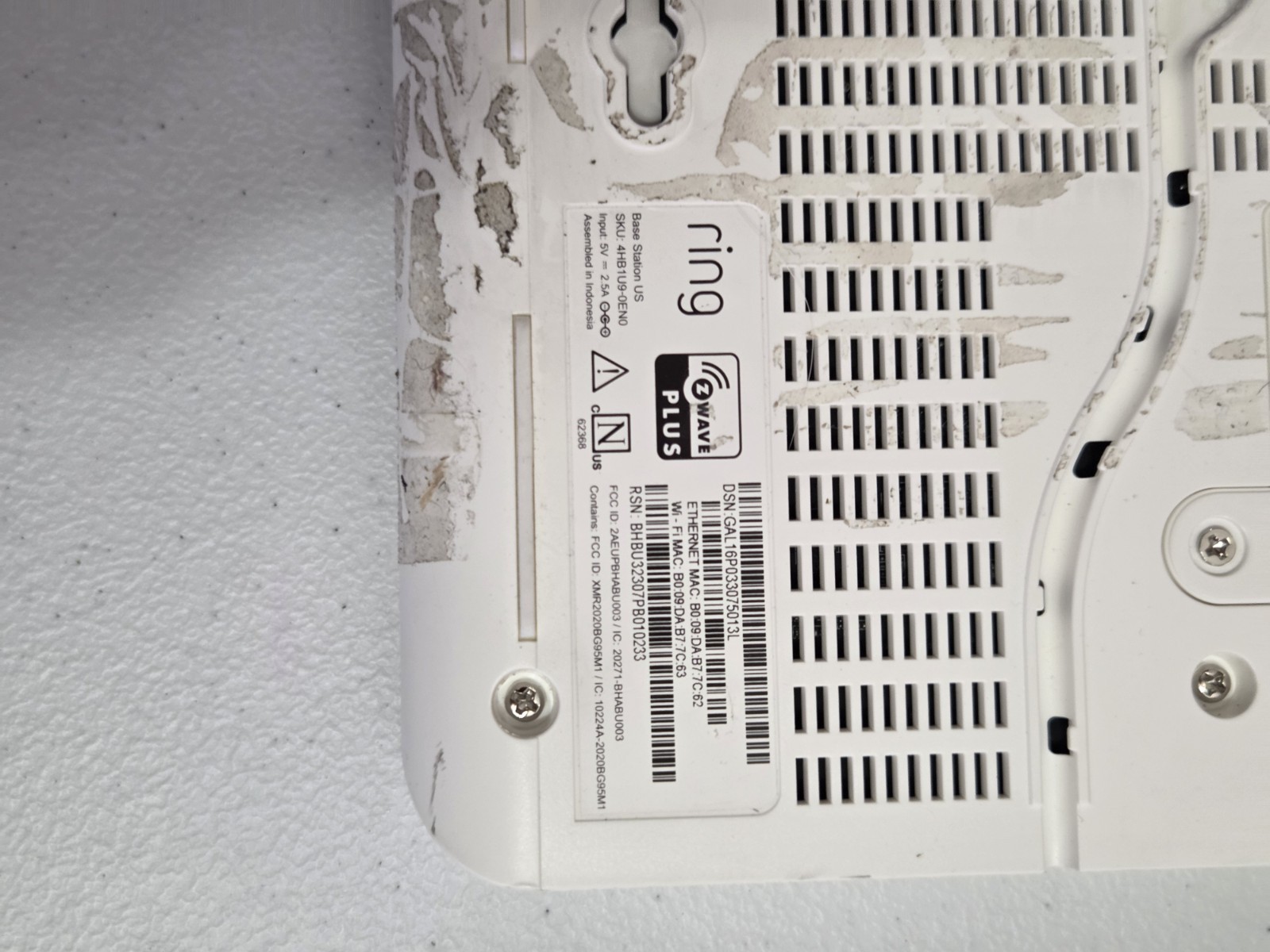 Ring Alarm Base Station 4HB1U9-0EN0 And Keypad 5AT2S7