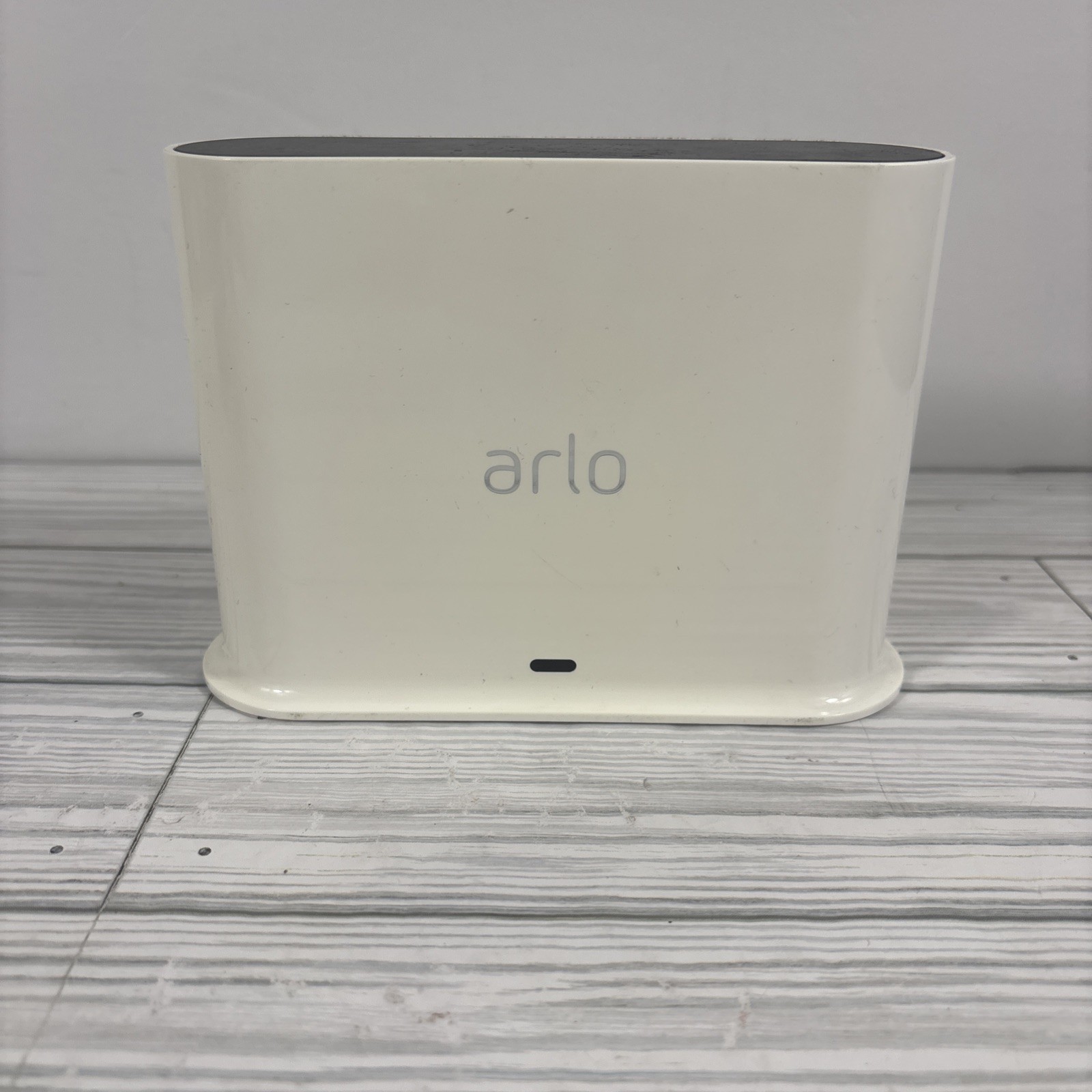Arlo VMB4500 SmartHub Base Station WiFi Hub w/ Power Adapter & Ethernet Cable