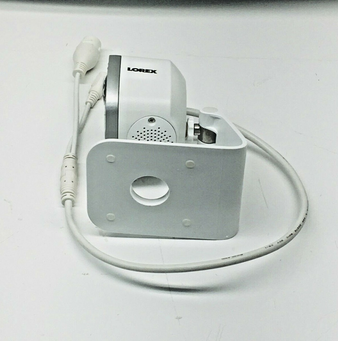 Lorex LNB8105X-C 4K 8MP Security Camera UHD IP with Table Top Stand