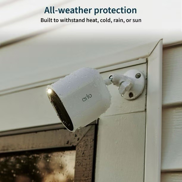 Arlo VMK4360P-1SCNAS Pro 5S 2K Spotlight Camera 3 Cameras & 1 Solar Panel