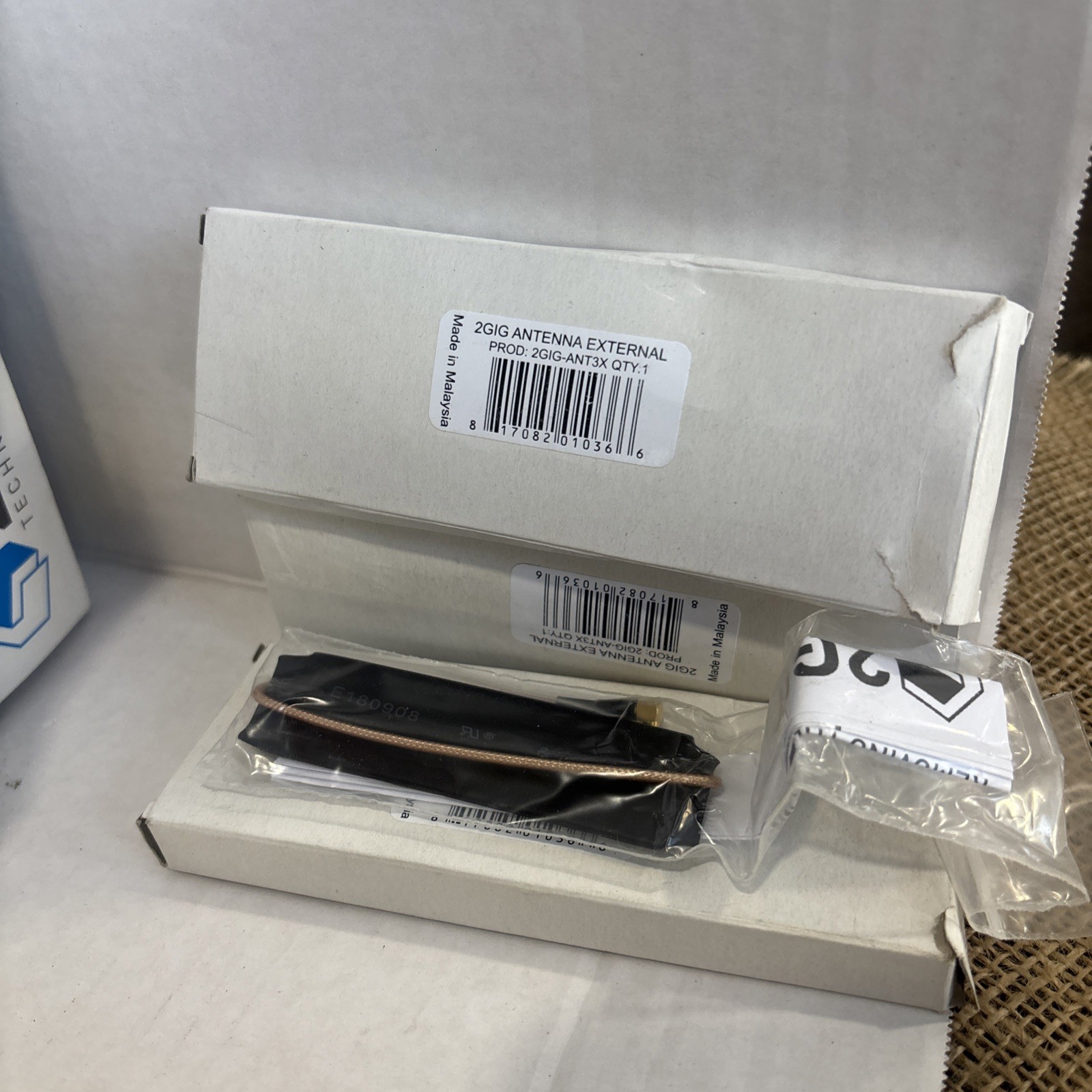 NEW 2GIG External Antenna 2GIG-ANT3X lot of 3