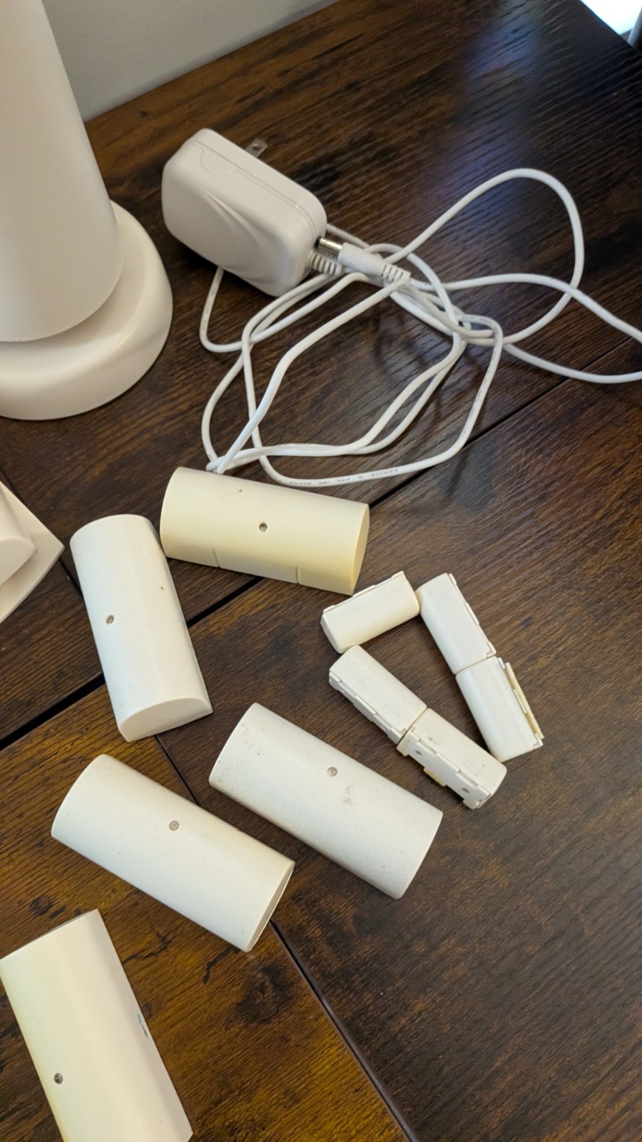 SimpliSafe Security System – HUGE Set w/ Extras, Original.