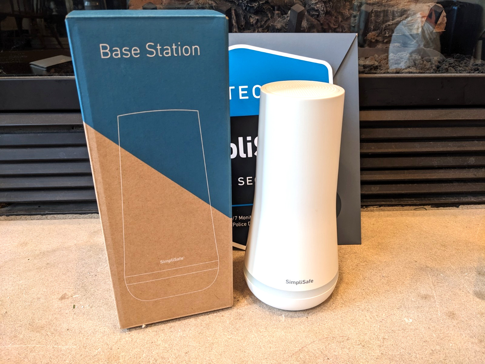 Complete SimpliSafe Security System Ready to Use Out of the Box!