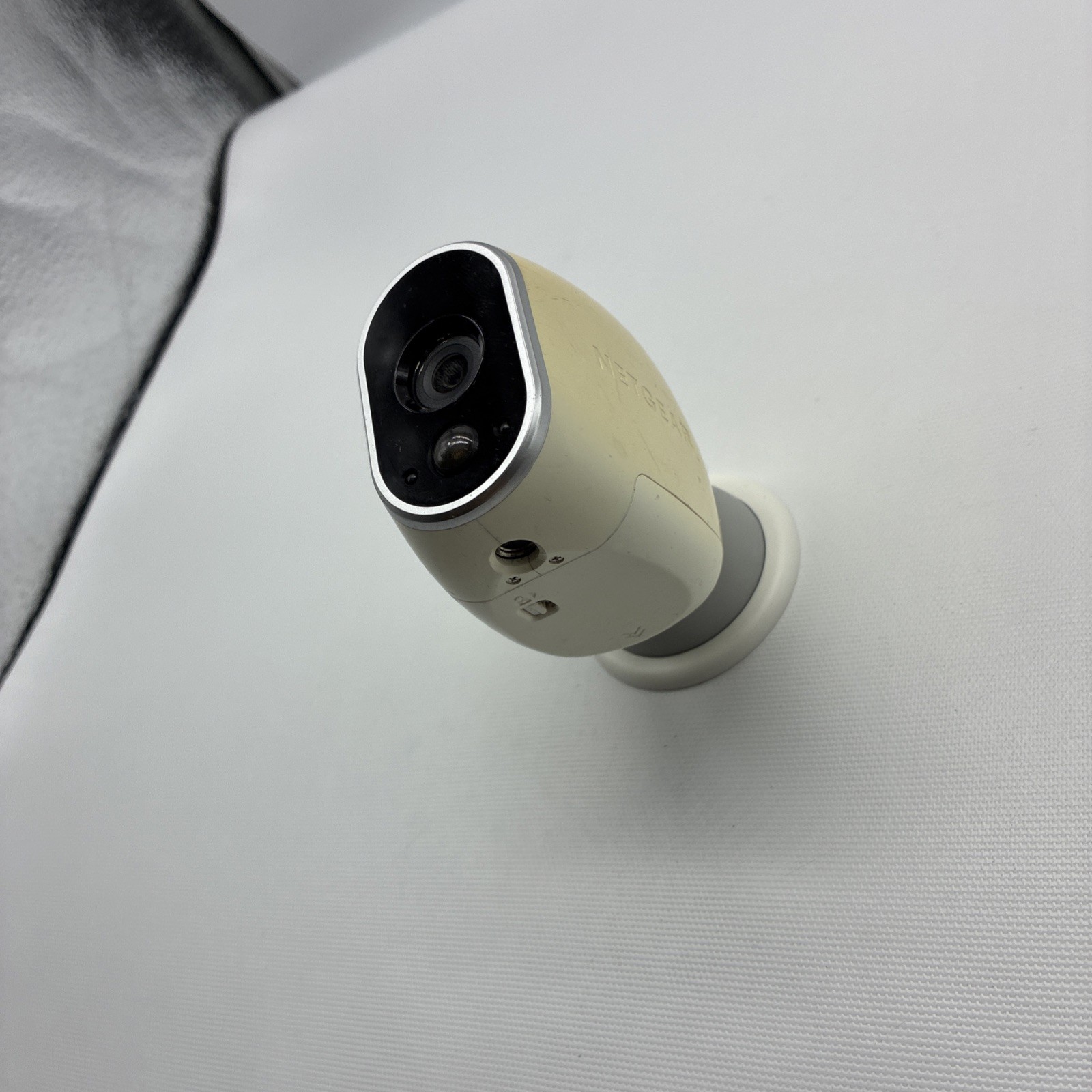 Arlo NETGEAR VMC3030 Add-on HD Security Camera
