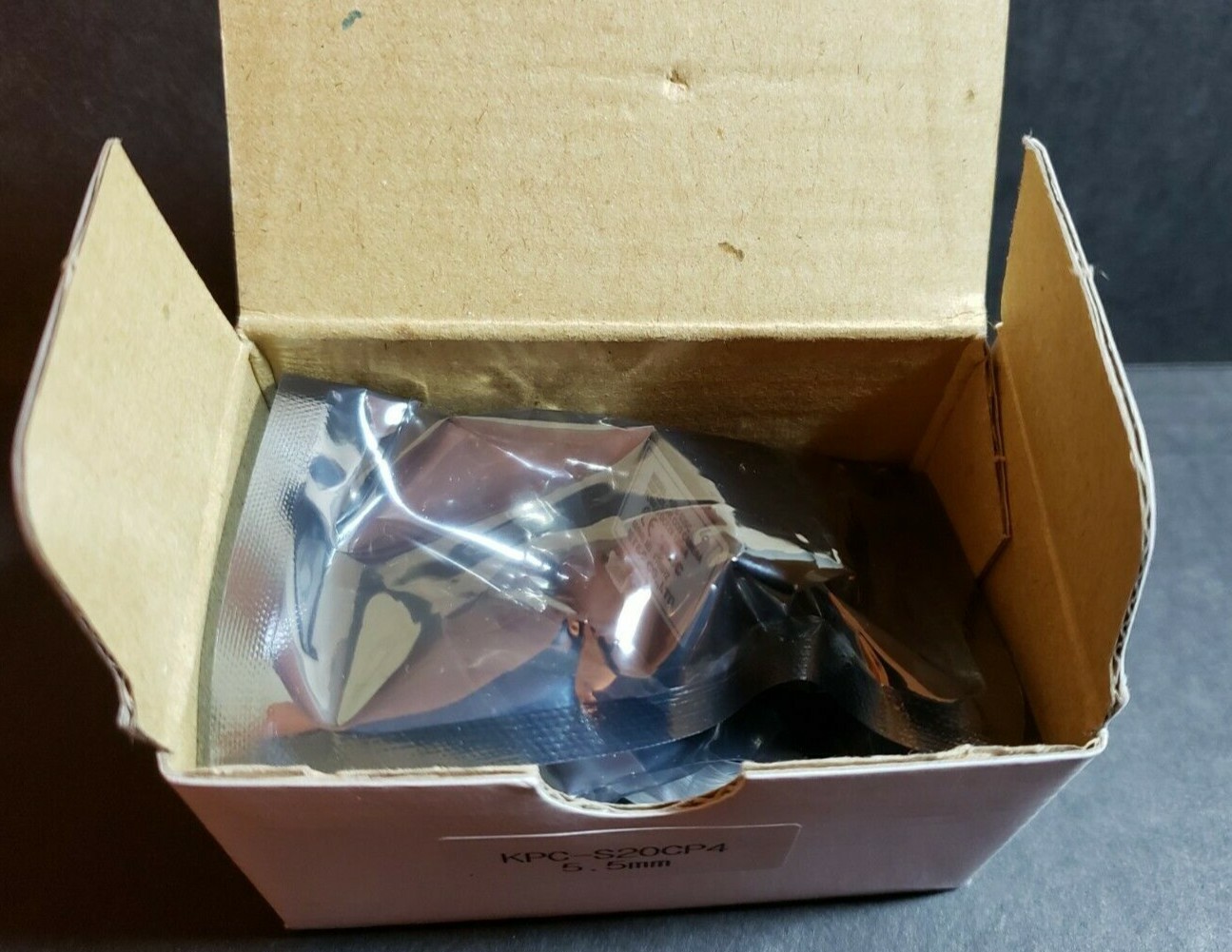 KT&C KPC-S20CP4 5.5mm Pinhole Lens Micro Compact Super-Vision Color Camera NEW