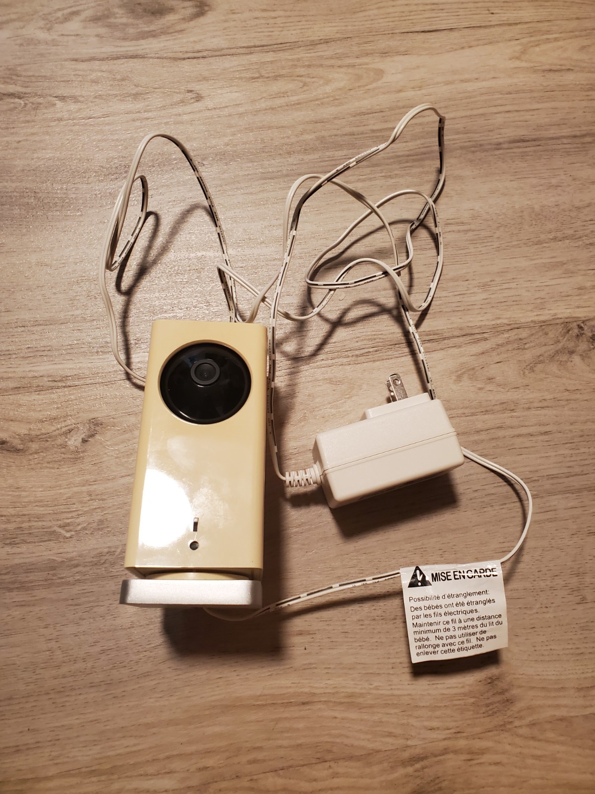 New Ismartalarm Icamera Isc3 HD Security Camera Beige