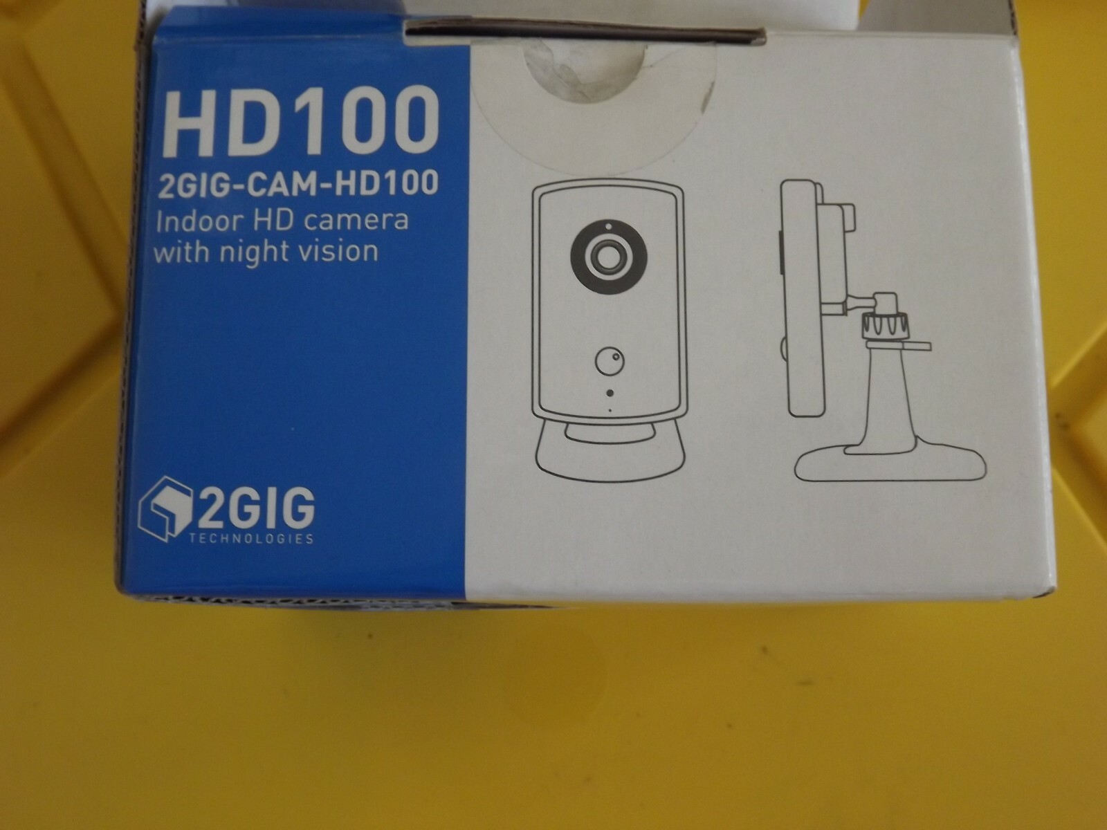 2GIG-CAM-HD100 INDOOR CAMERA WITH NIGHT VISION HD100 2GIG GENUINE NEW IN BOX