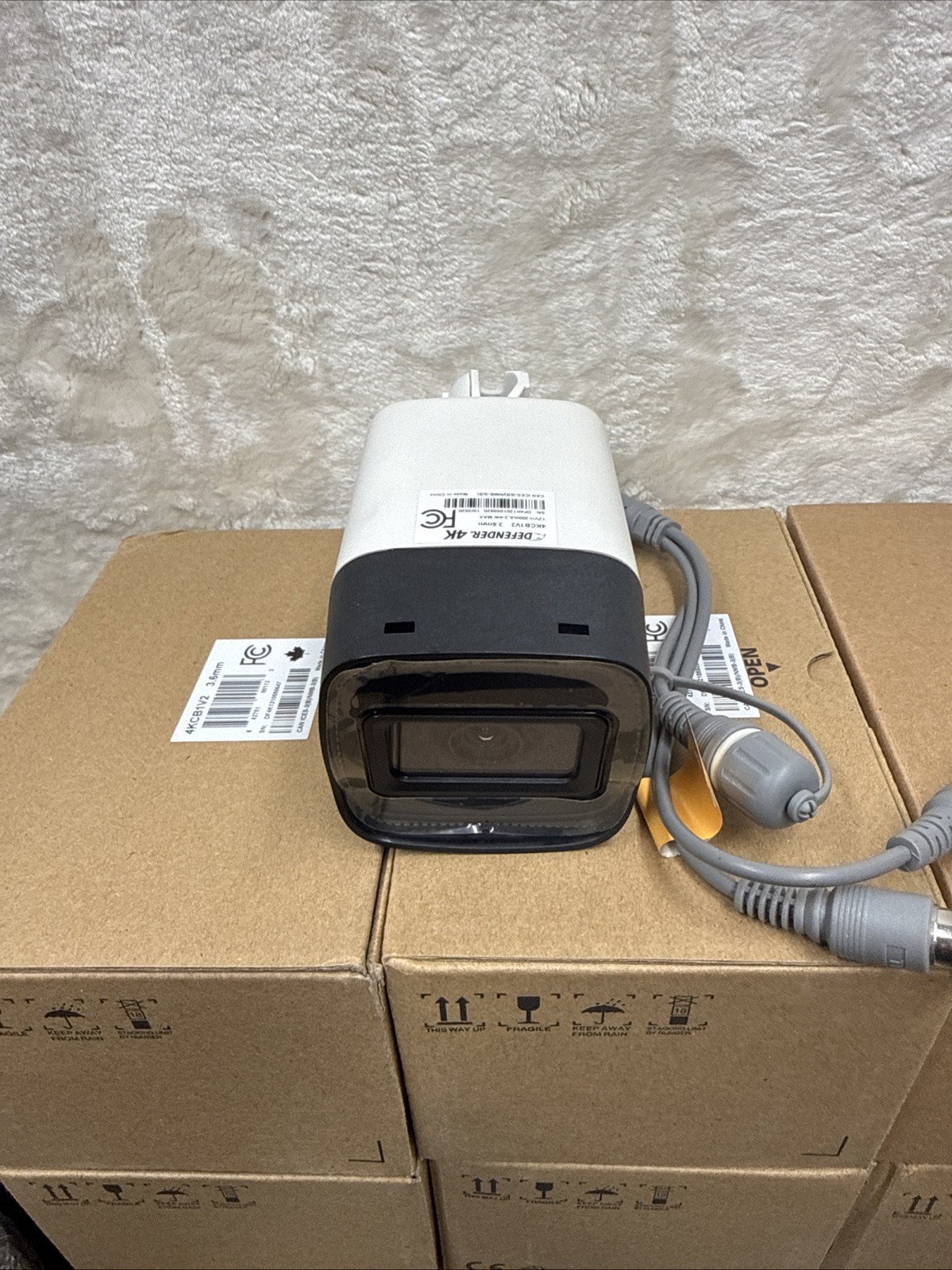 Defender Vision AI 4K Security Camera System 16 Cameras & 16 Channel DVR NIB