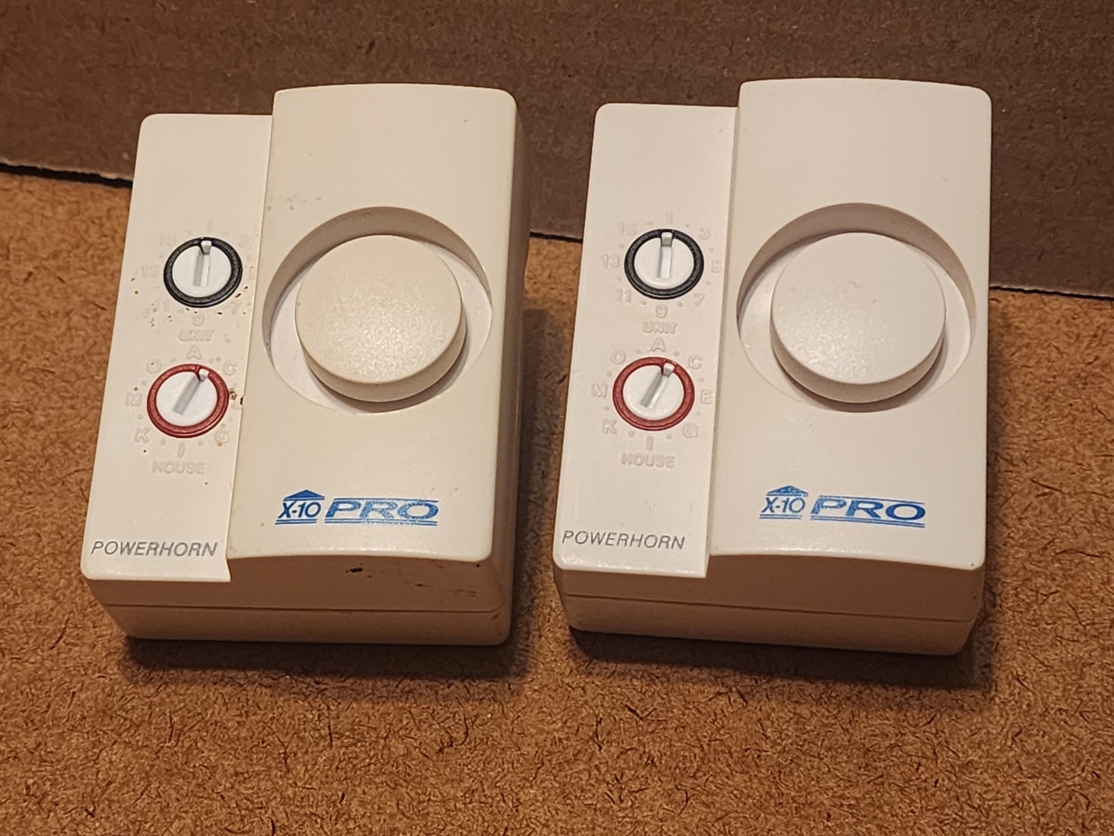 LOT OF 2 X-10 PRO POWERHORN PSH02 REMOTE SIREN HOME SECURITY FREE SHIPPING – 2PK