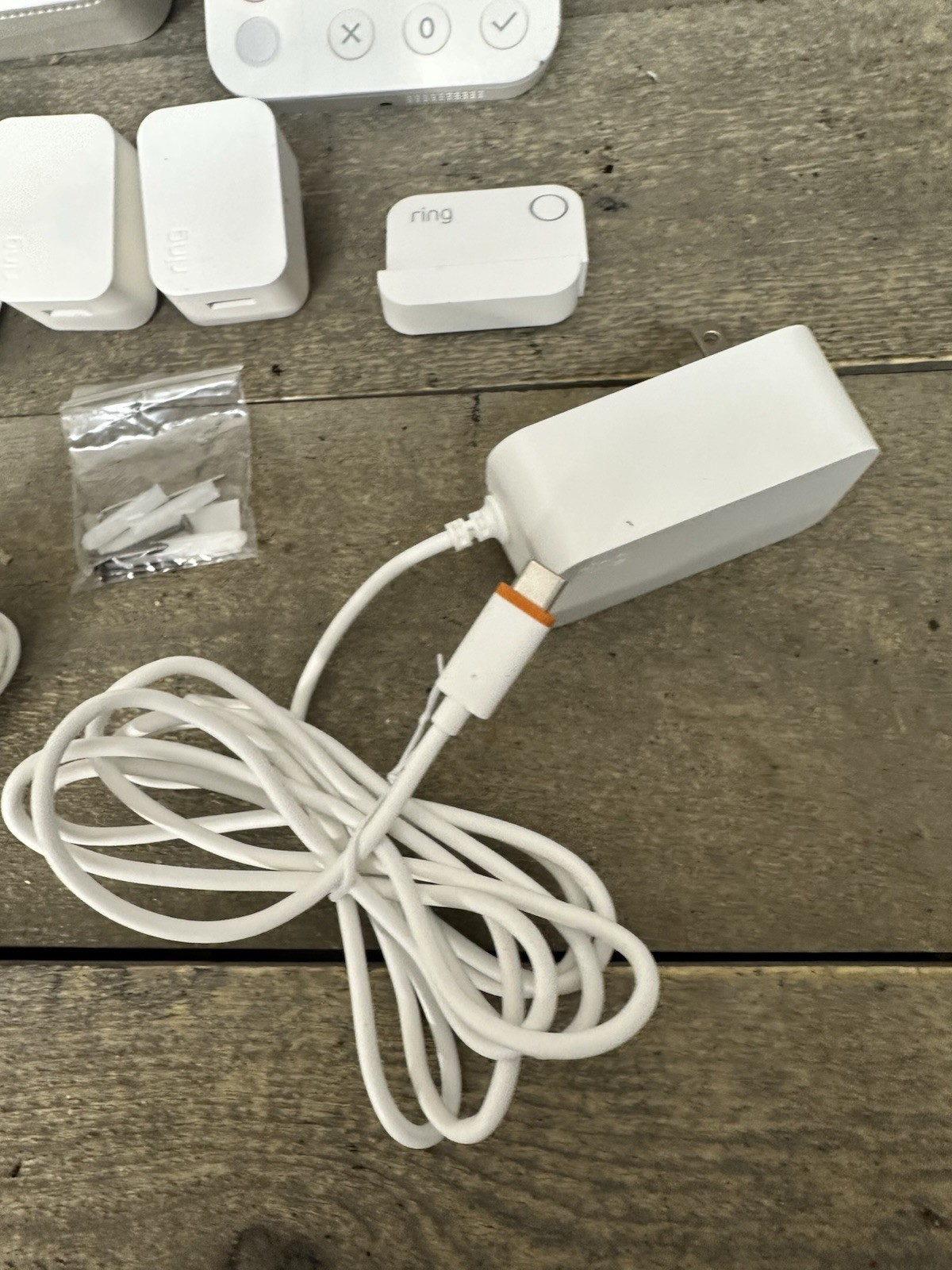 Ring Alarm PRO Wireless Security Alarm Kit 5AT3T3 Base Station Keypad Sensor
