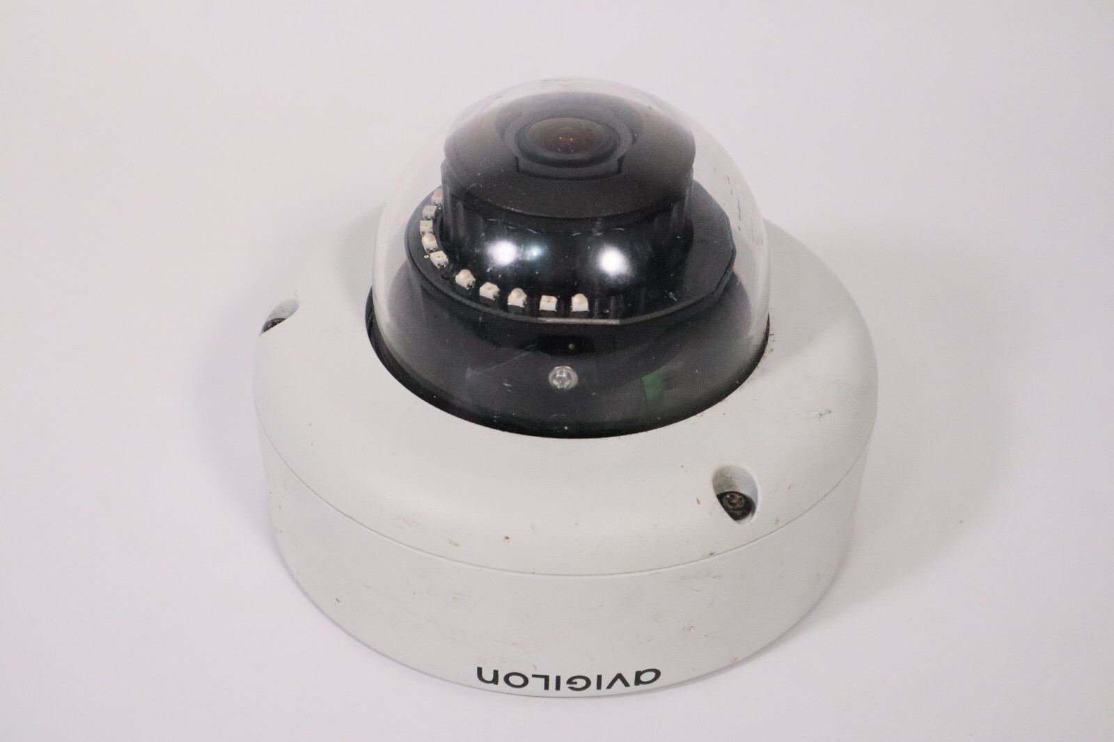 Avigilon 1.0-H3-DO1-IR 1.0MP IP H.264 Outdoor Dome Camera 1280 x 720 Day Night