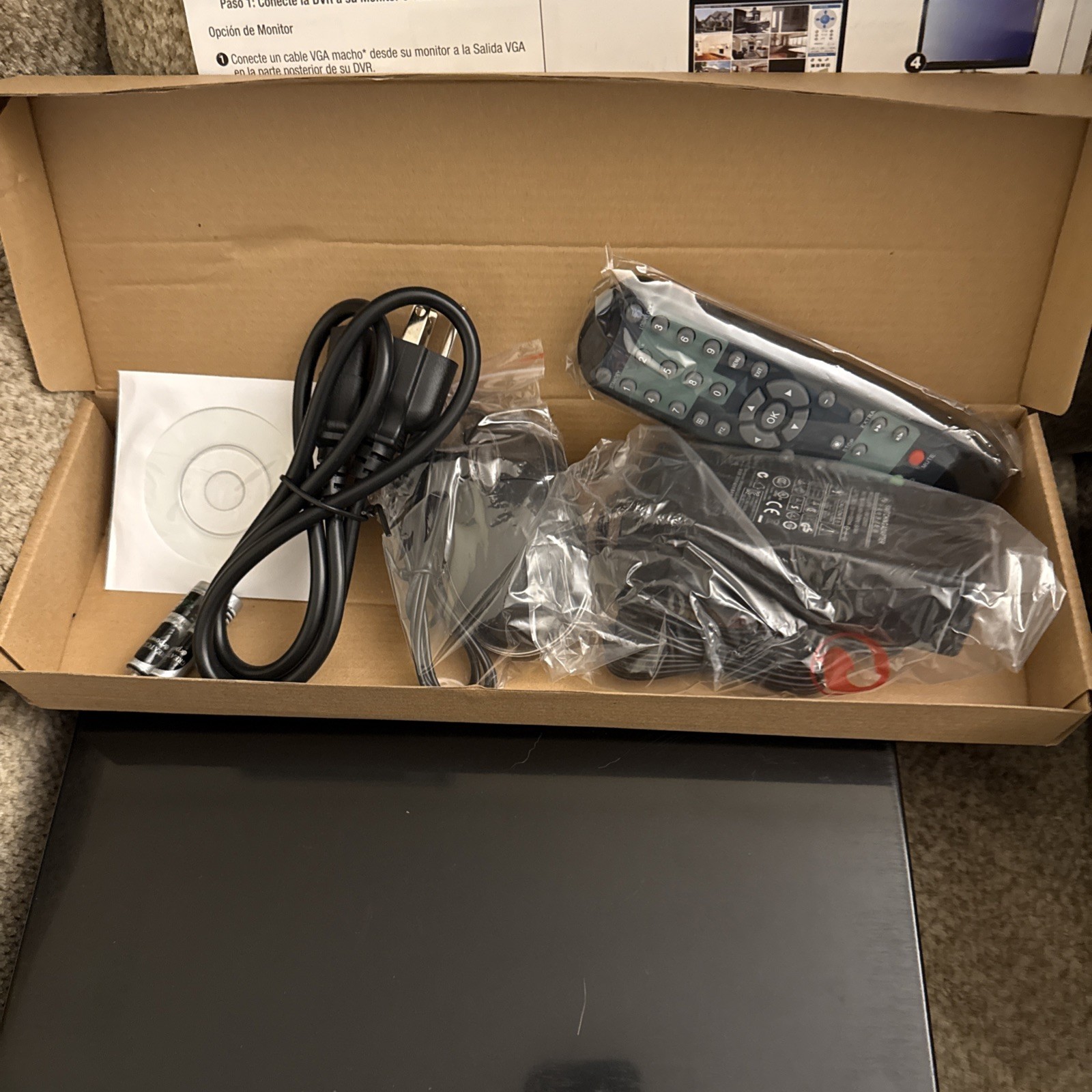 First Alert Video Security System 2 Cameras 4 Channels Av.75 Ft Cable Missing Pc
