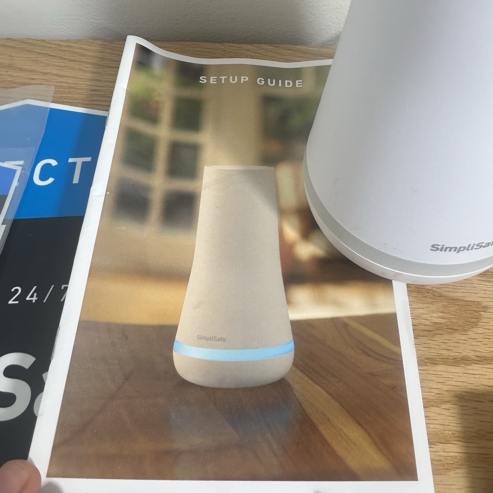 SimpliSafe SSBS3 WiFi Base Station + Wireless Keypad Home Security Sensors