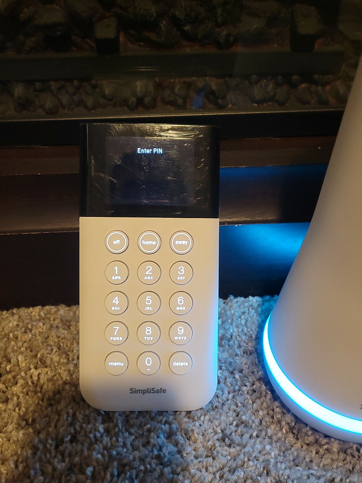 Simplisafe SSBS3- Base Station and Remote Only – Locked