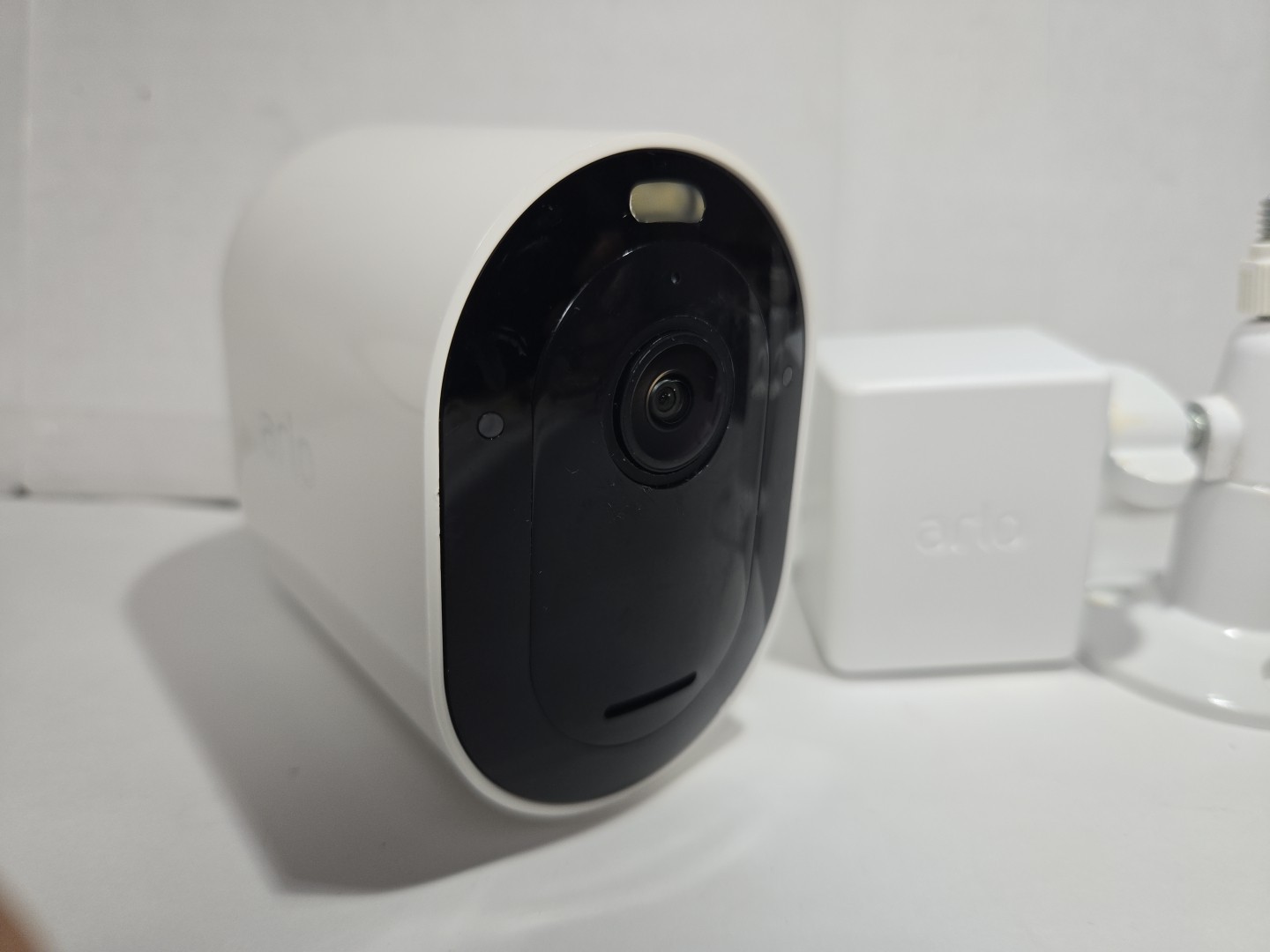 Arlo Pro 5S 2K Indoor/Outdoor Wire Free Spotlight Security Camera – White