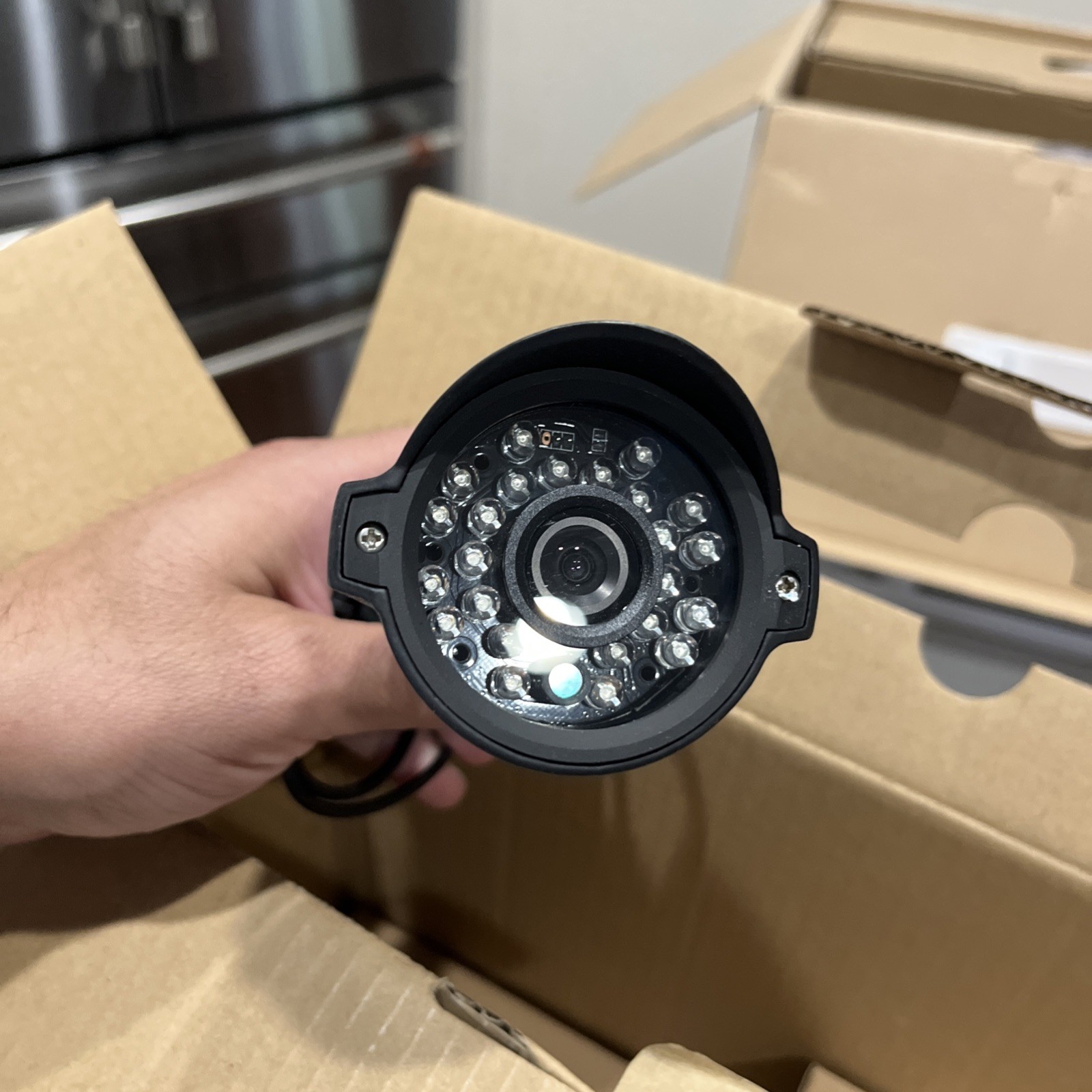 Amcrest AMDV960H4-4B 4CH 960H DVR Security System 4x 800TVL Bullet Cameras