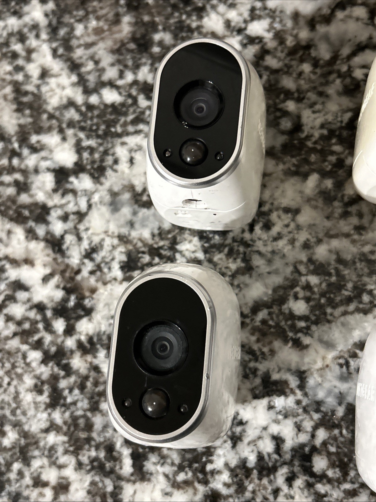 Netgear Arlo VMC3030 Add-on HD In/ Outdoor Security Cameras /UNTESTED /LOT 6 +