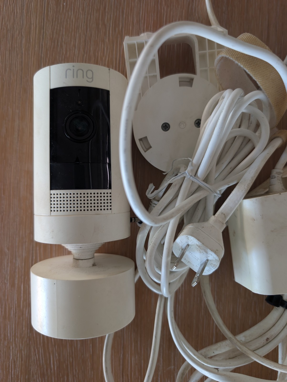 Ring Alarm system Bundle . Base Station, Keypad, Doorbell, Range Extender