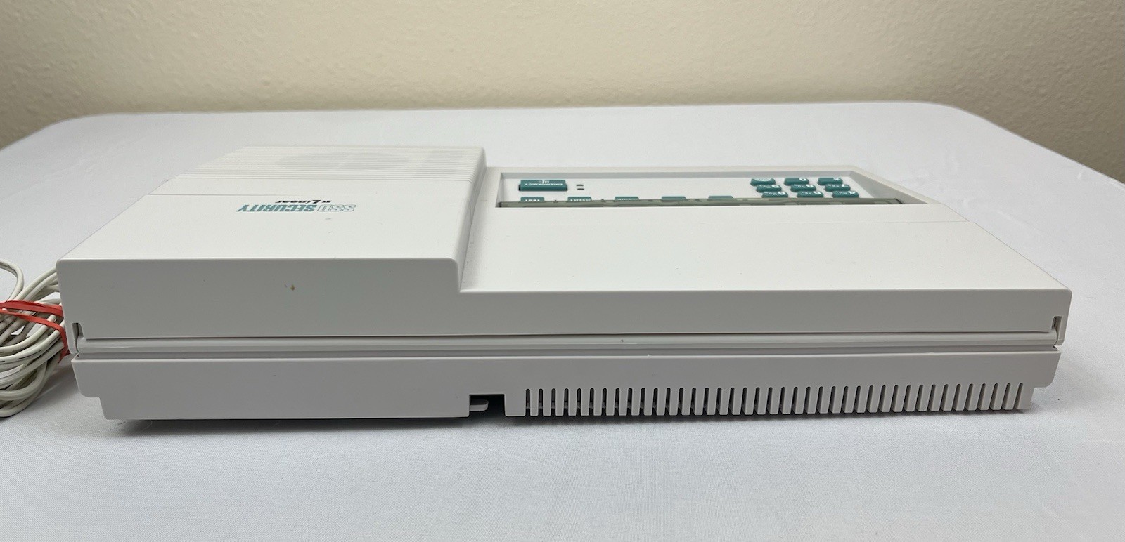 Linear SSD Security Residential Security System Receiver Hub Model DF-16 Tested