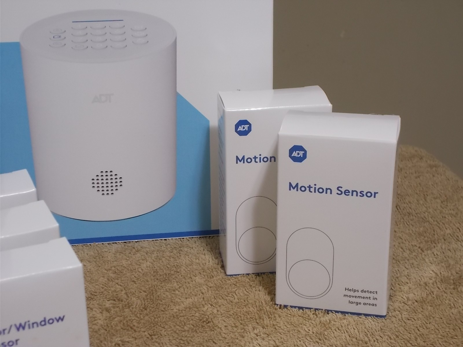 ADT Blu wireless home security smart home and monitoring capable READ CONTENTS