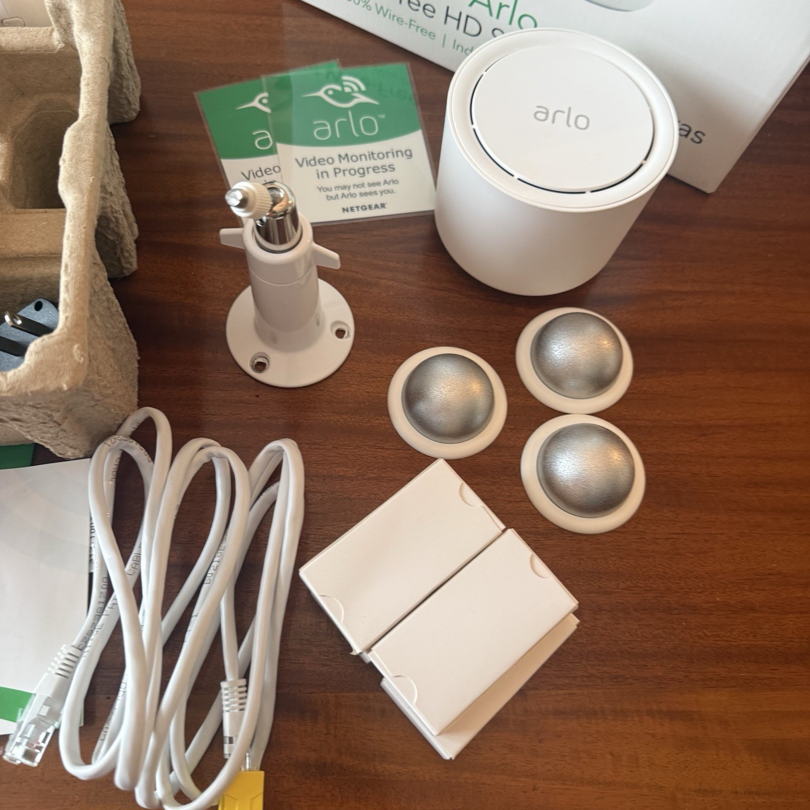 Netgear Arlo VMS3430-100NAS 4 Wire-Free HD Security Cameras System NEW OPEN BOX