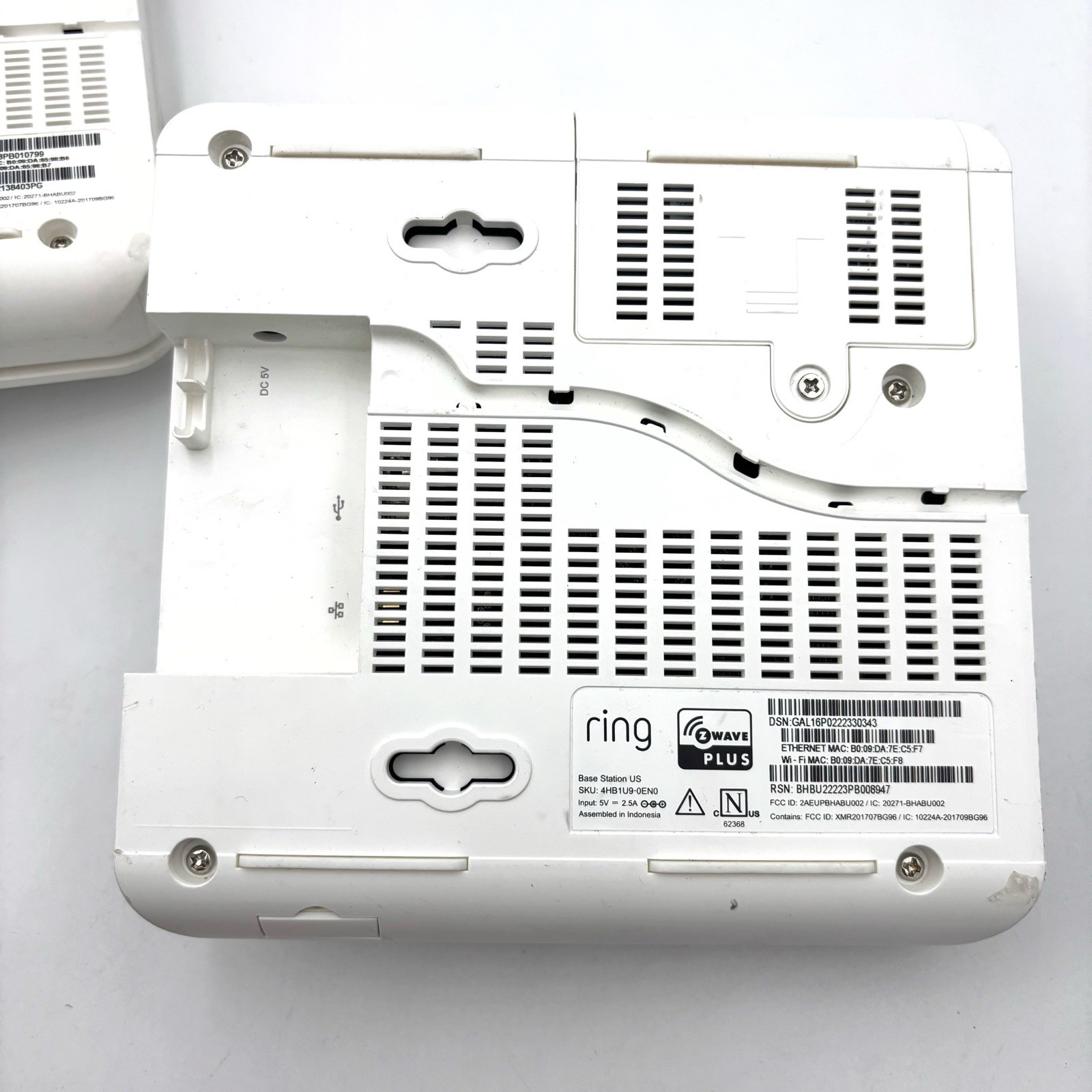 Ring Alarm Base Station US Z wave Plus 4HB1U9-0EN0 Lot Of 2 + Motion For Parts
