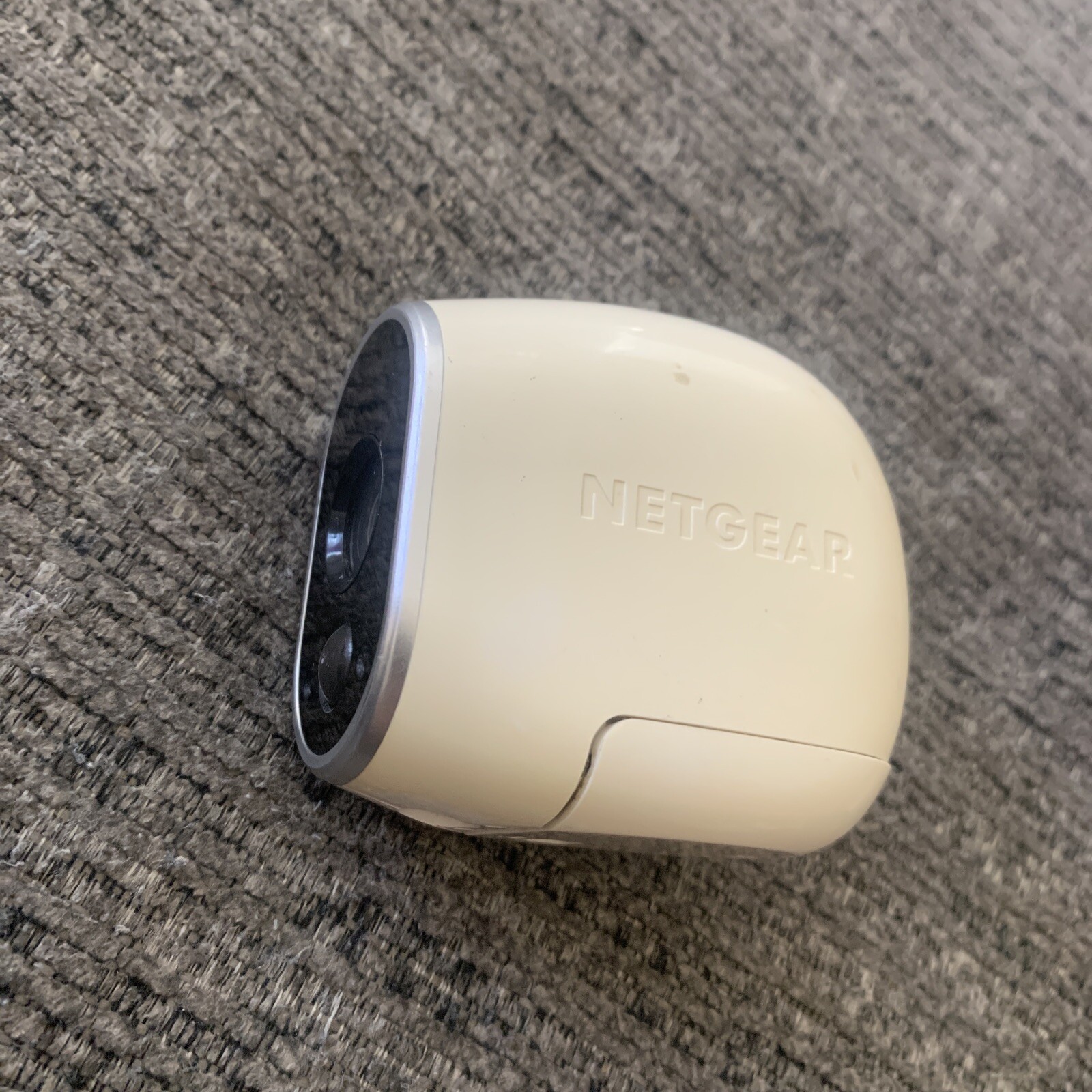 Netgear Arlo VMC3030 Indoor/Outdoor Add On Security Camera No Battery