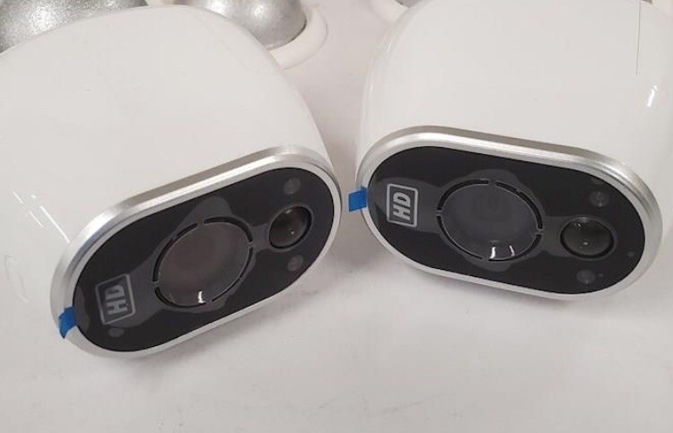 Netgear Arlo 2 HD Camera Security System Base Mount Batteries Open Box New