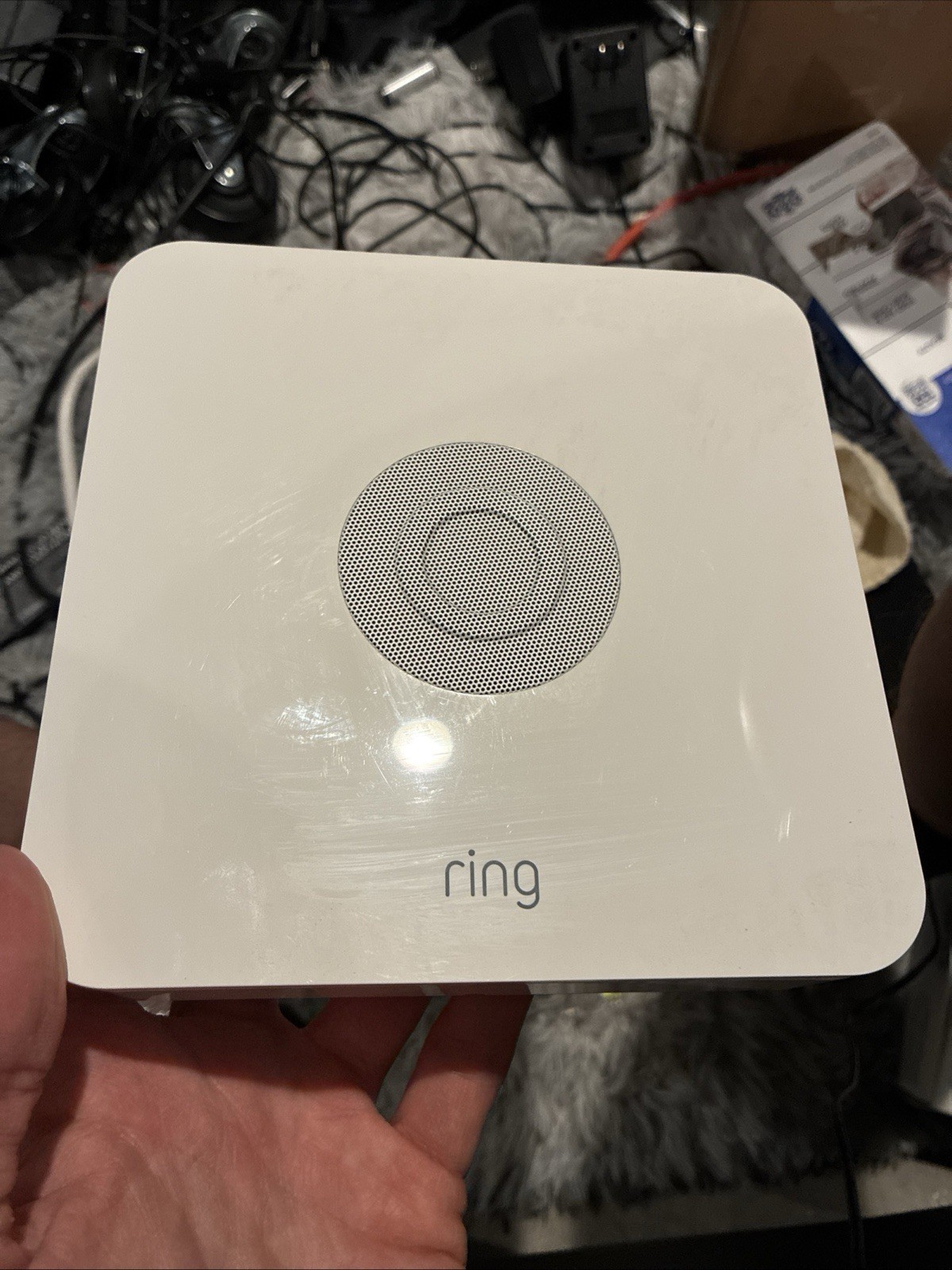 Ring Alarm Base Station US White 4HB1U9-0EN0